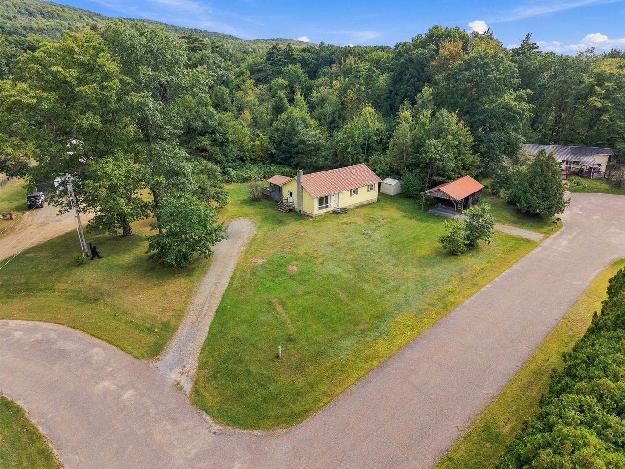 64 Hidden Meadow Property Photo 40