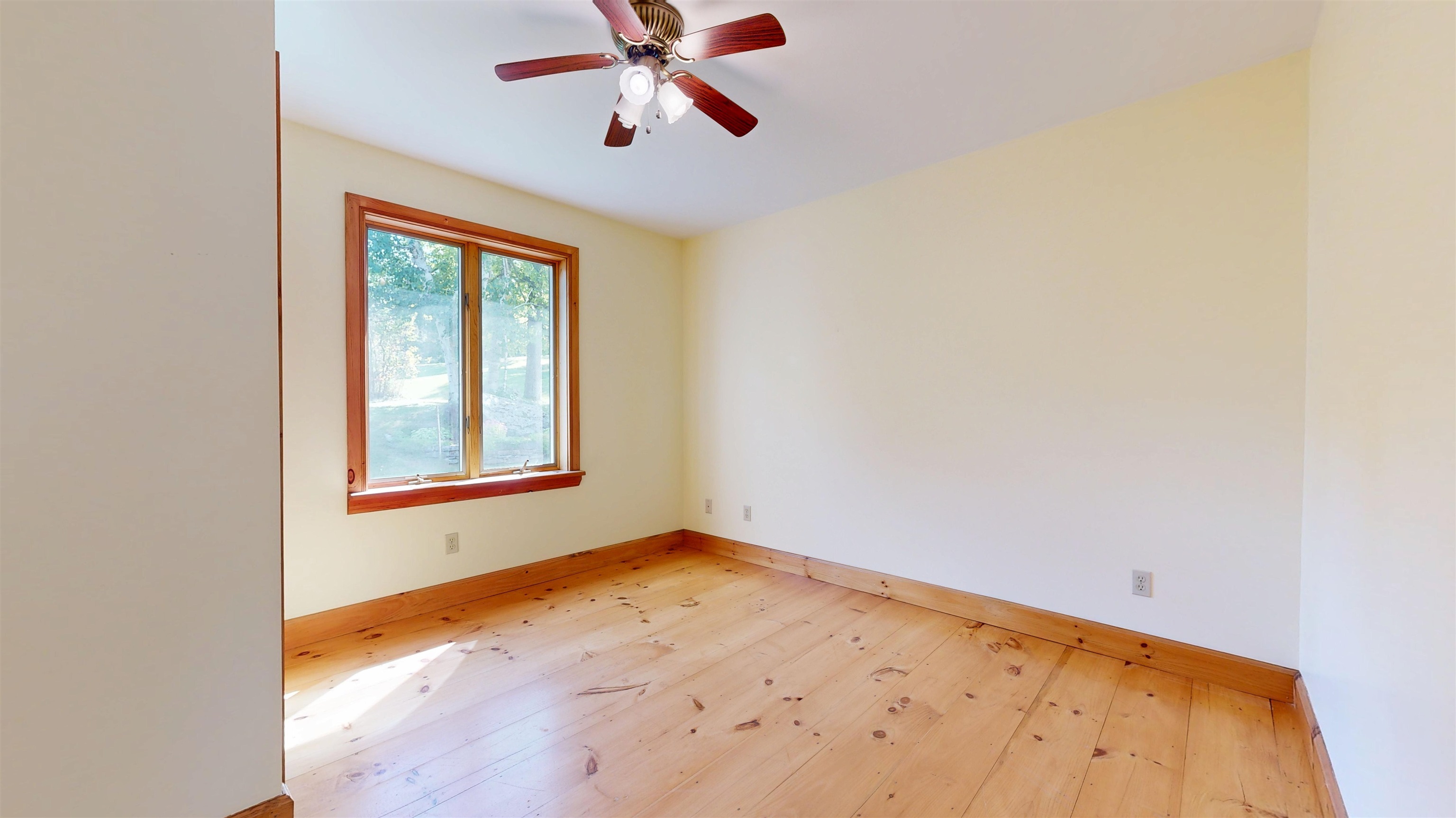 2367 Hollow Road Property Photo 23