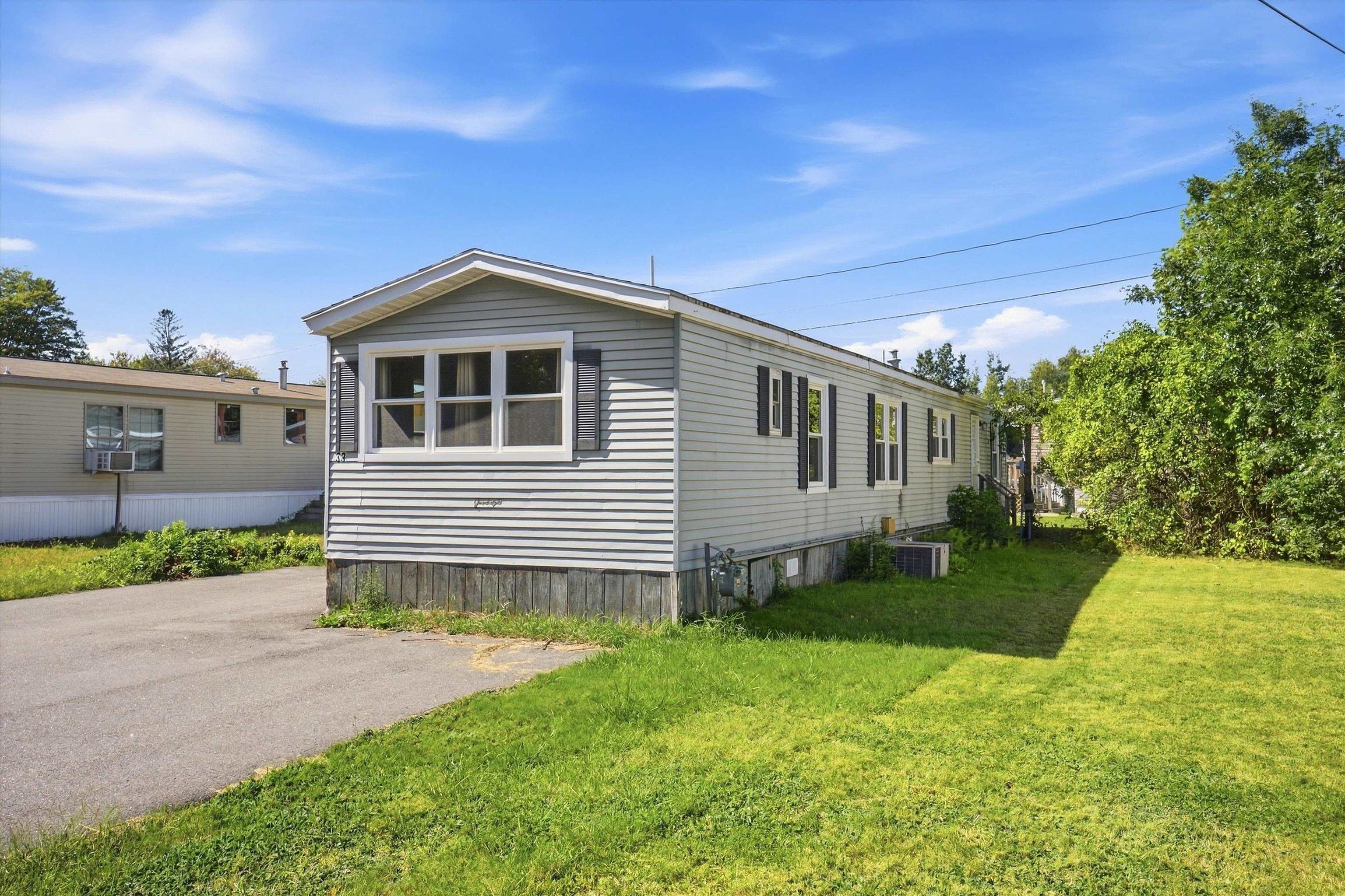 33 Longmeadow Drive Property Photo 2