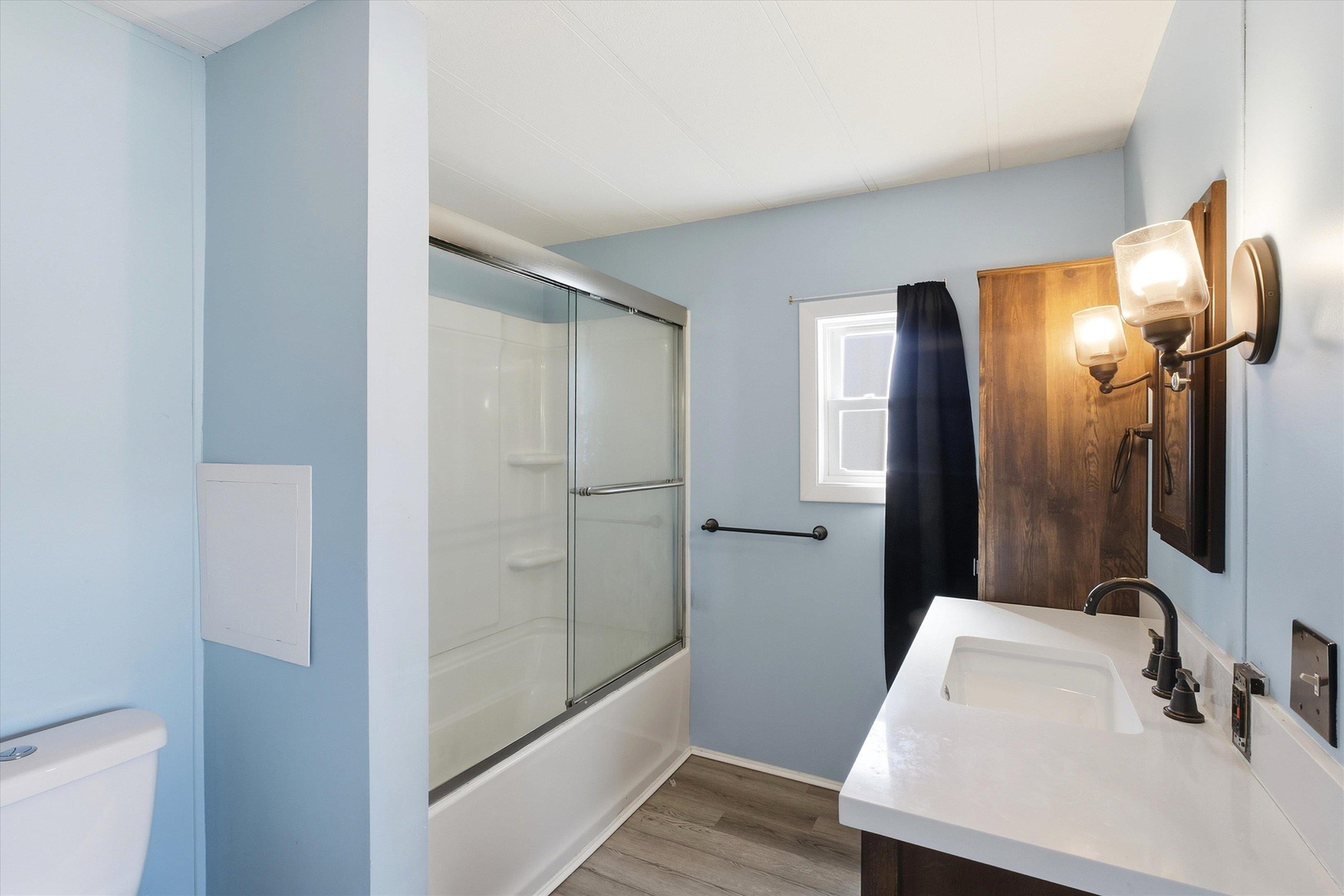 33 Longmeadow Drive Property Photo 13