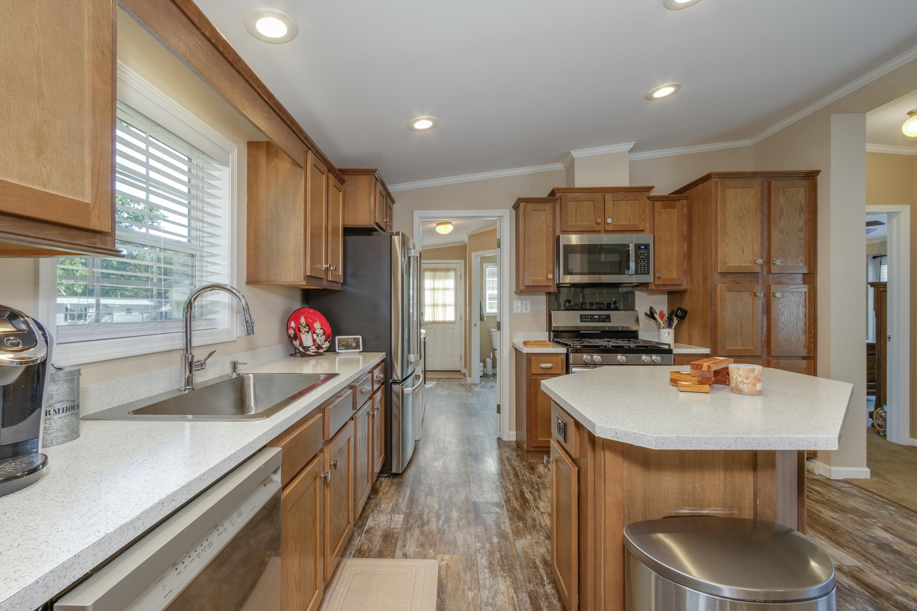 22 Skyline Drive Property Photo 8
