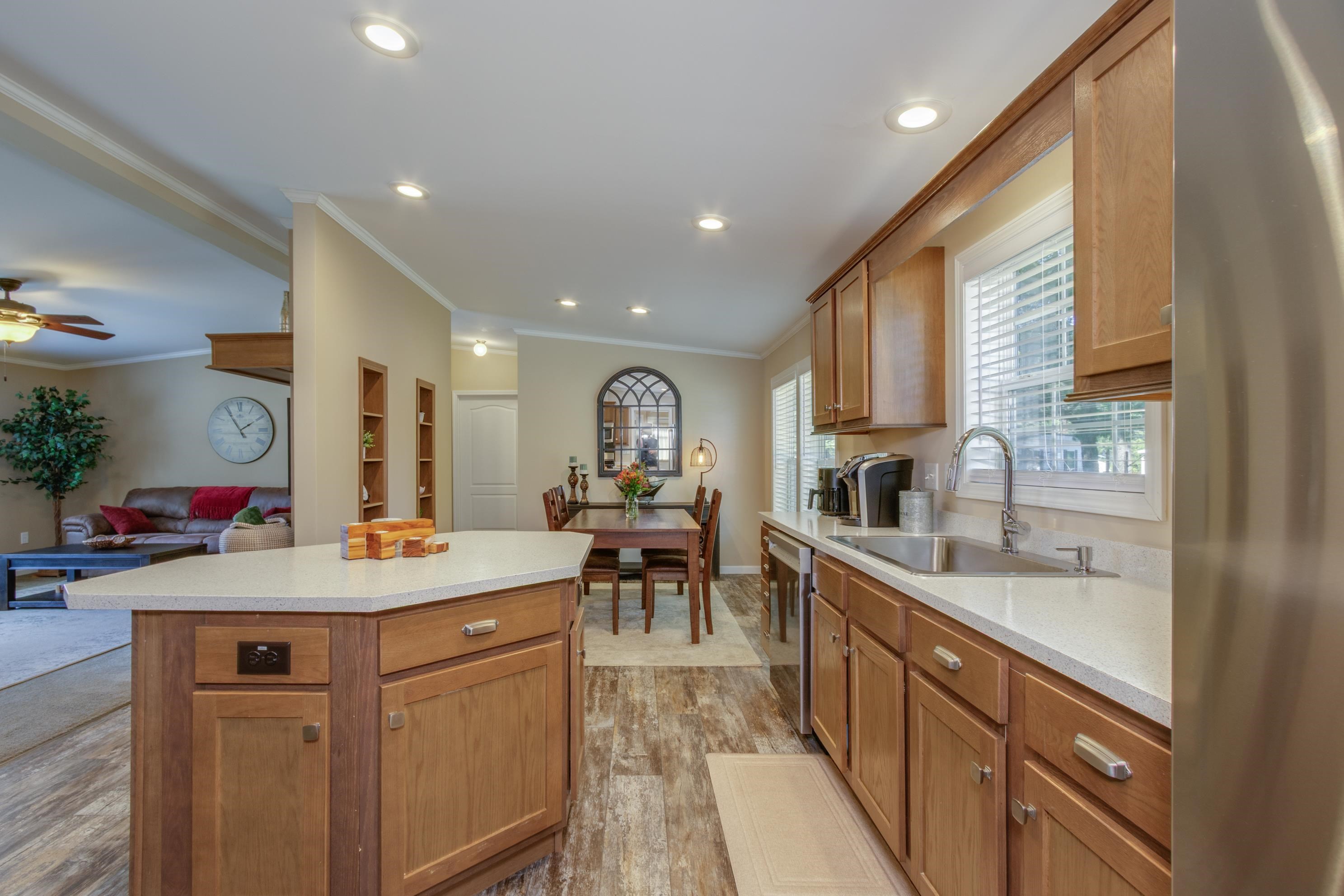 22 Skyline Drive Property Photo 9