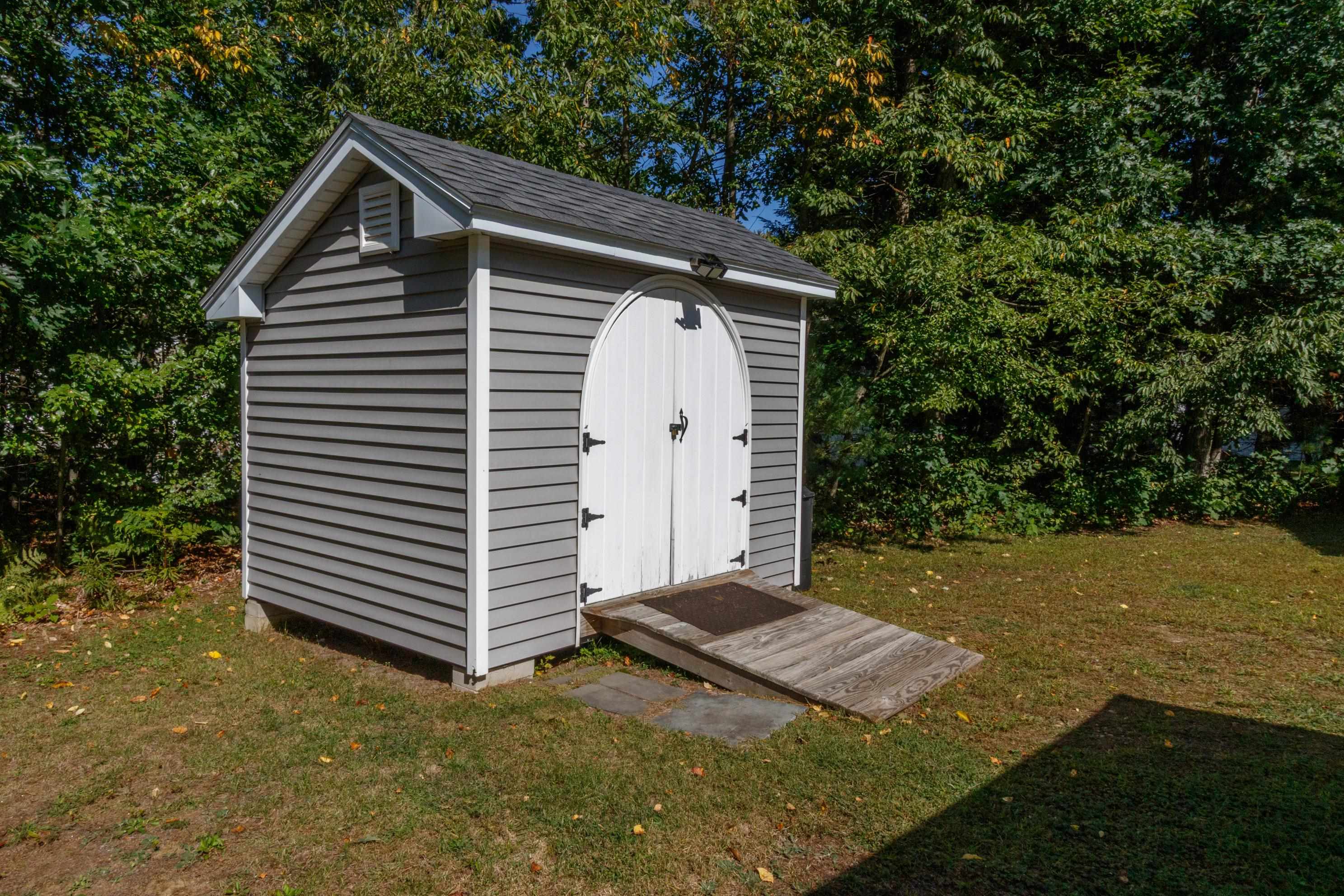 22 Skyline Drive Property Photo 30