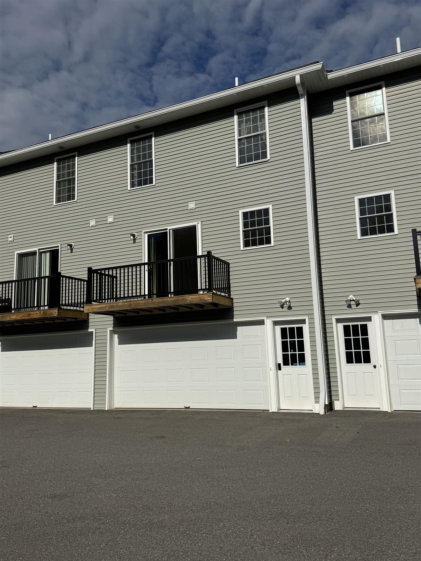 30 Brook Street Property Photo 24