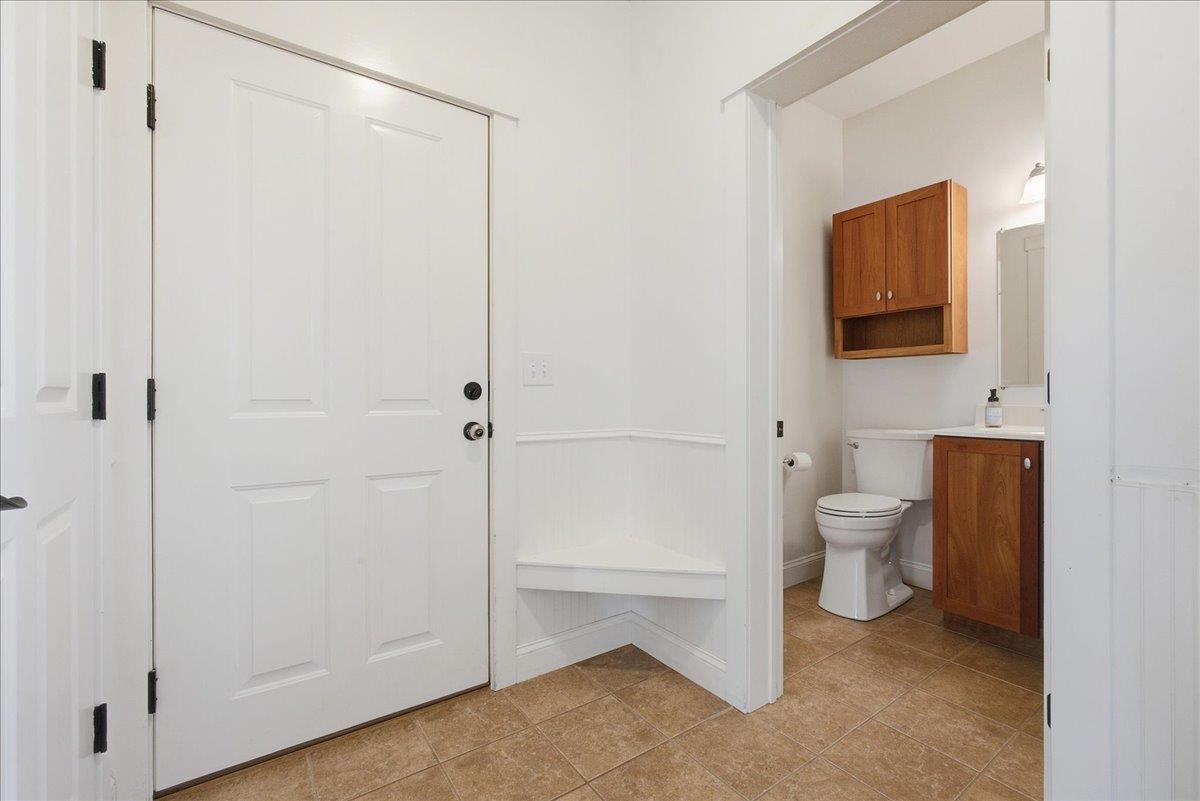 18 North Jefferson Road Property Photo 21