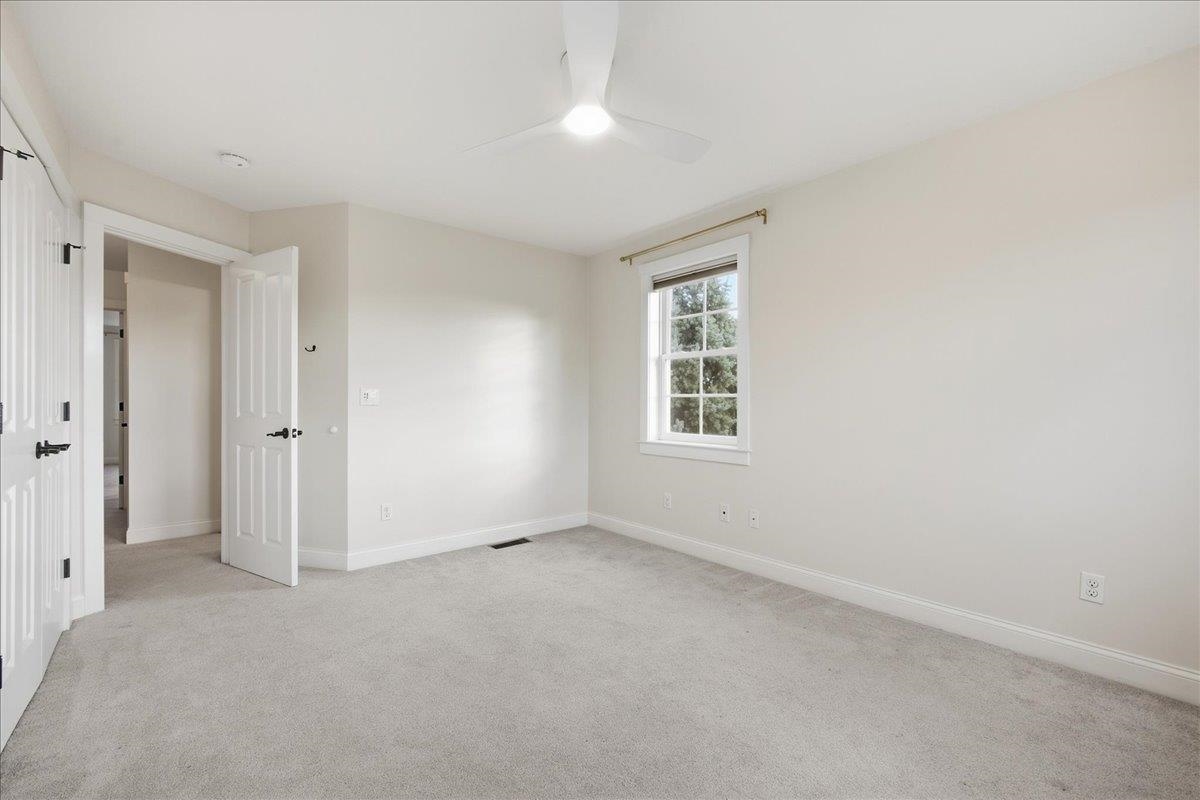 18 North Jefferson Road Property Photo 32