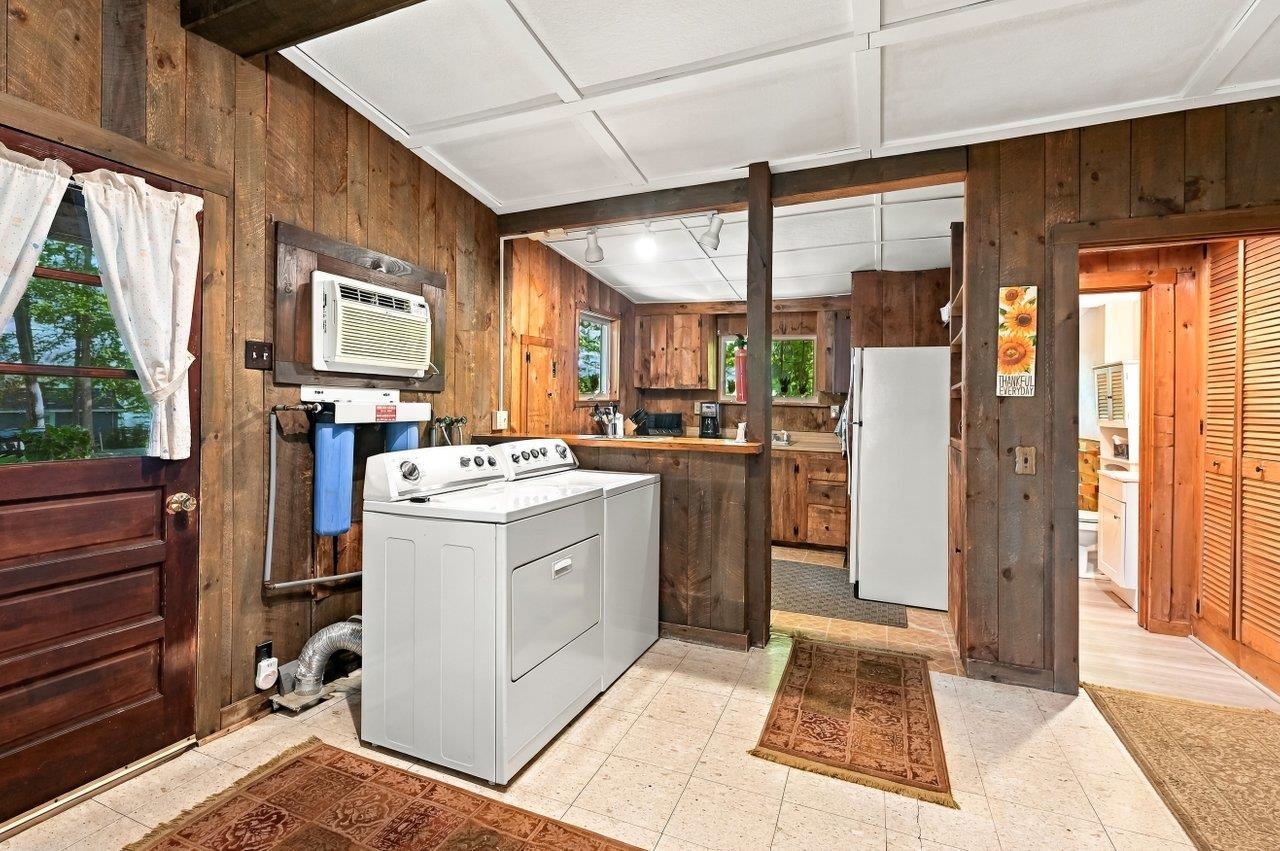 396 Mica Point Road Property Photo 14