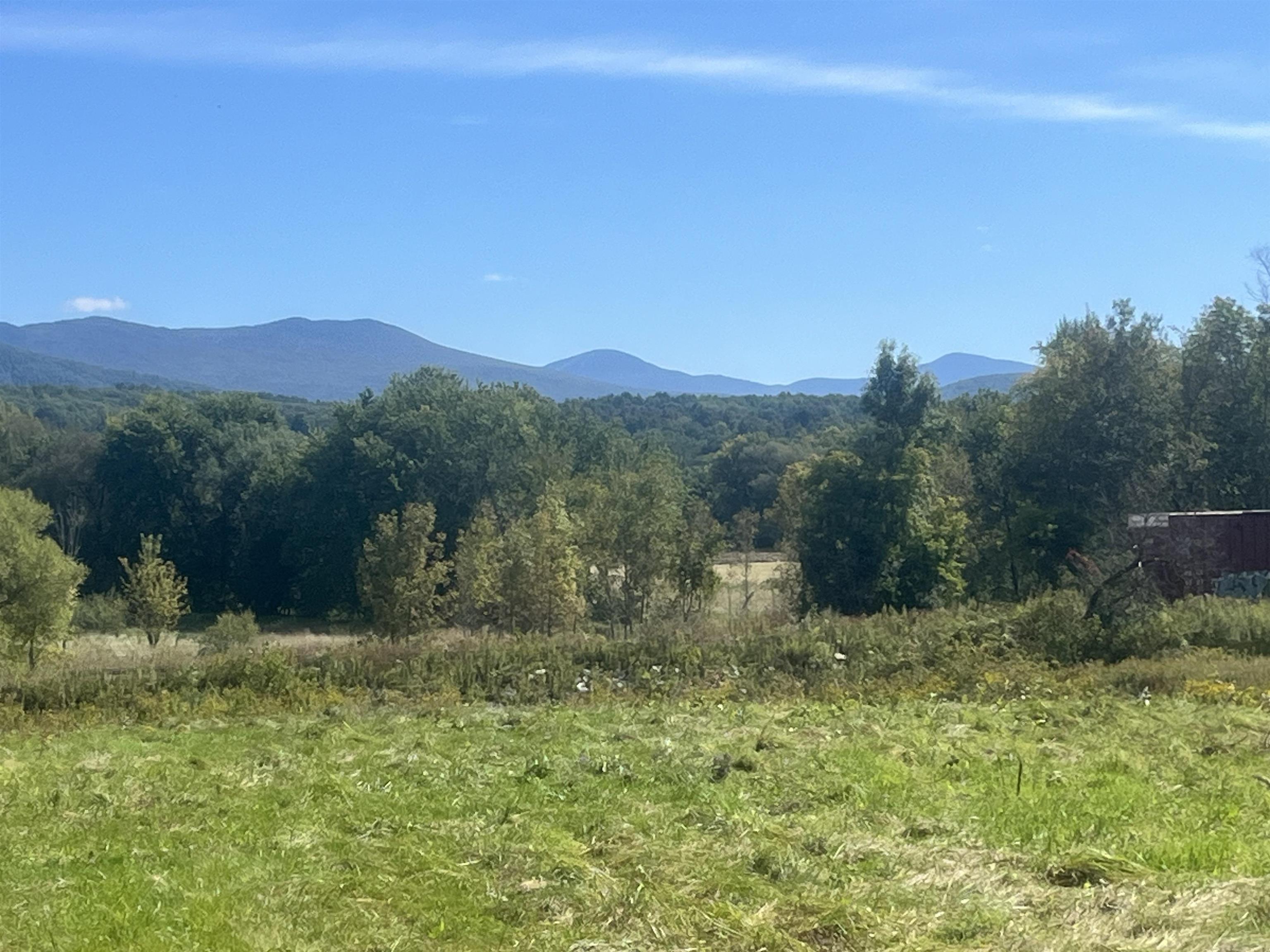 3210 West Creek Road Property Photo 1