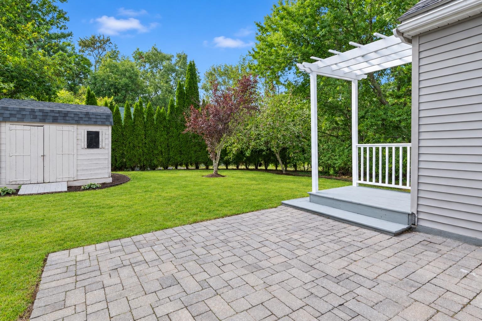 39 Hillside Avenue Property Photo 2