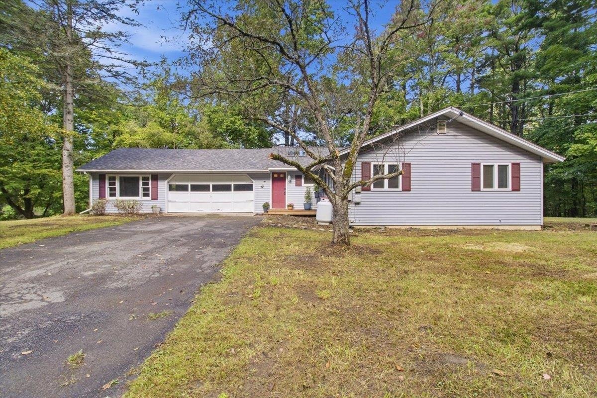 261 Skyboro Road Property Photo 6