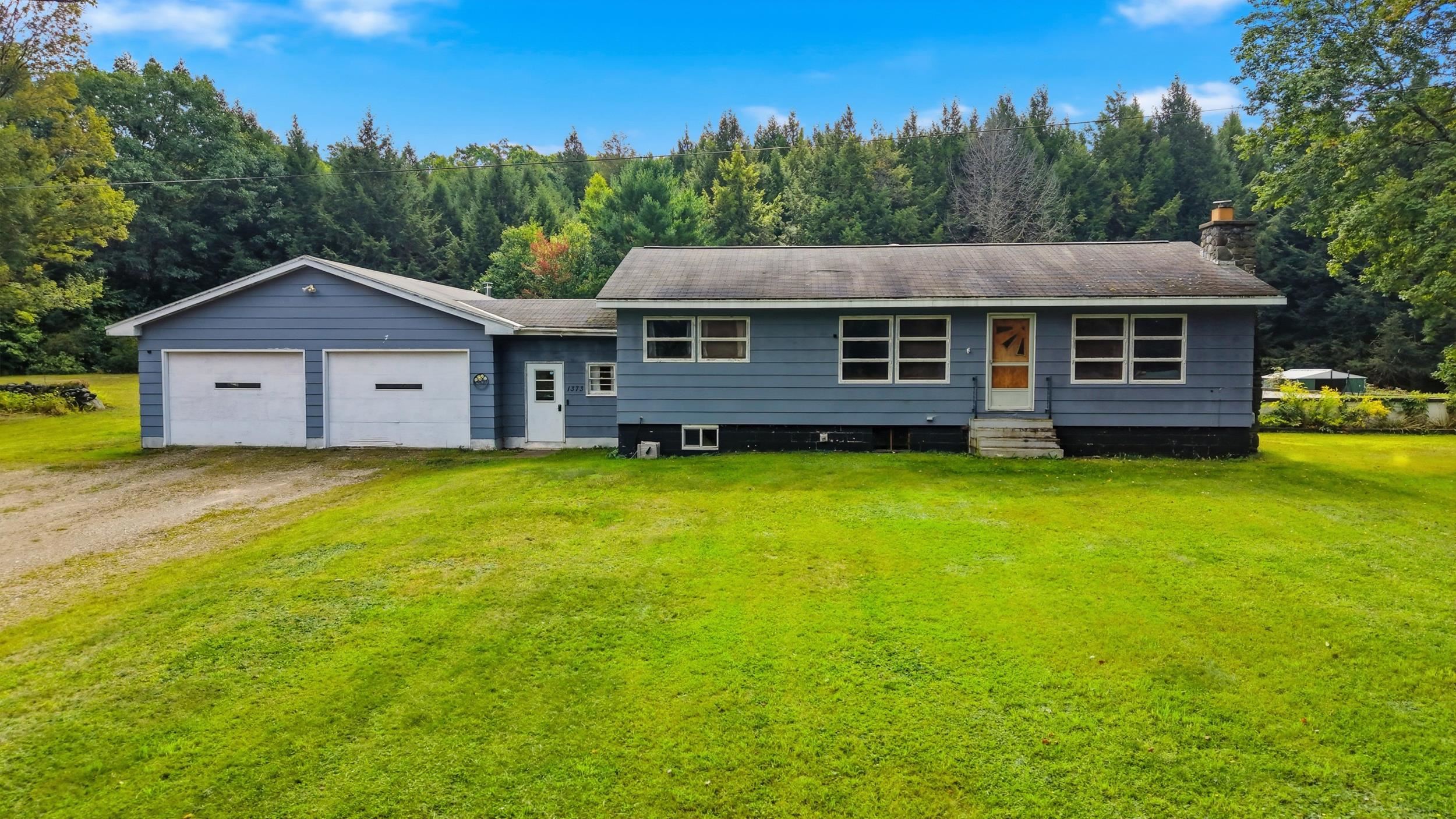 1373 N Hemlock Road Property Photo 1