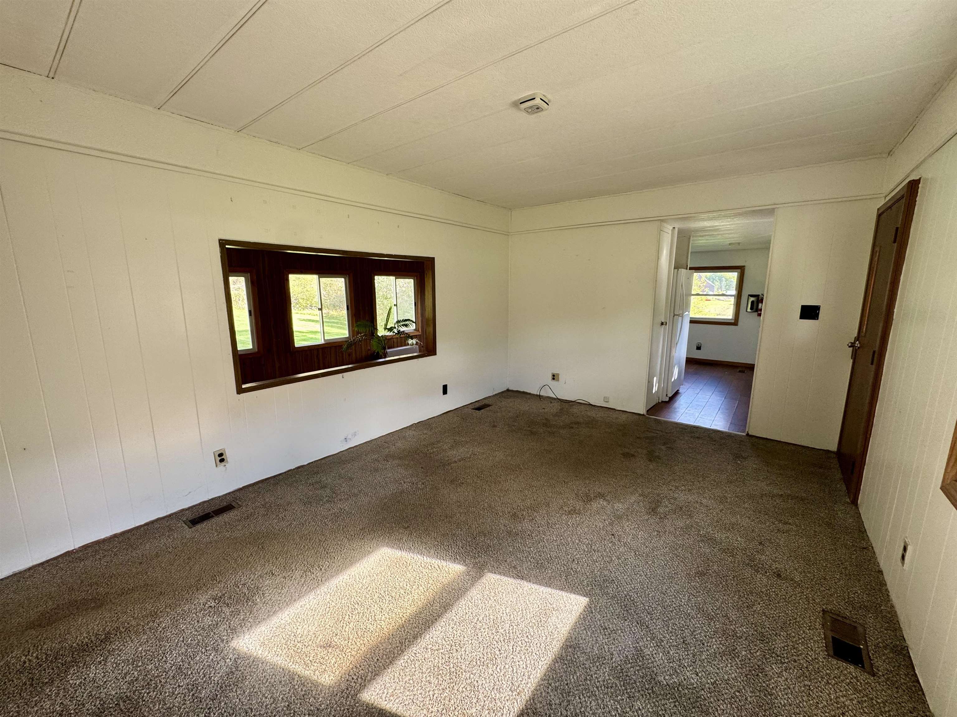 5556 W Woodstock Road Property Photo 11