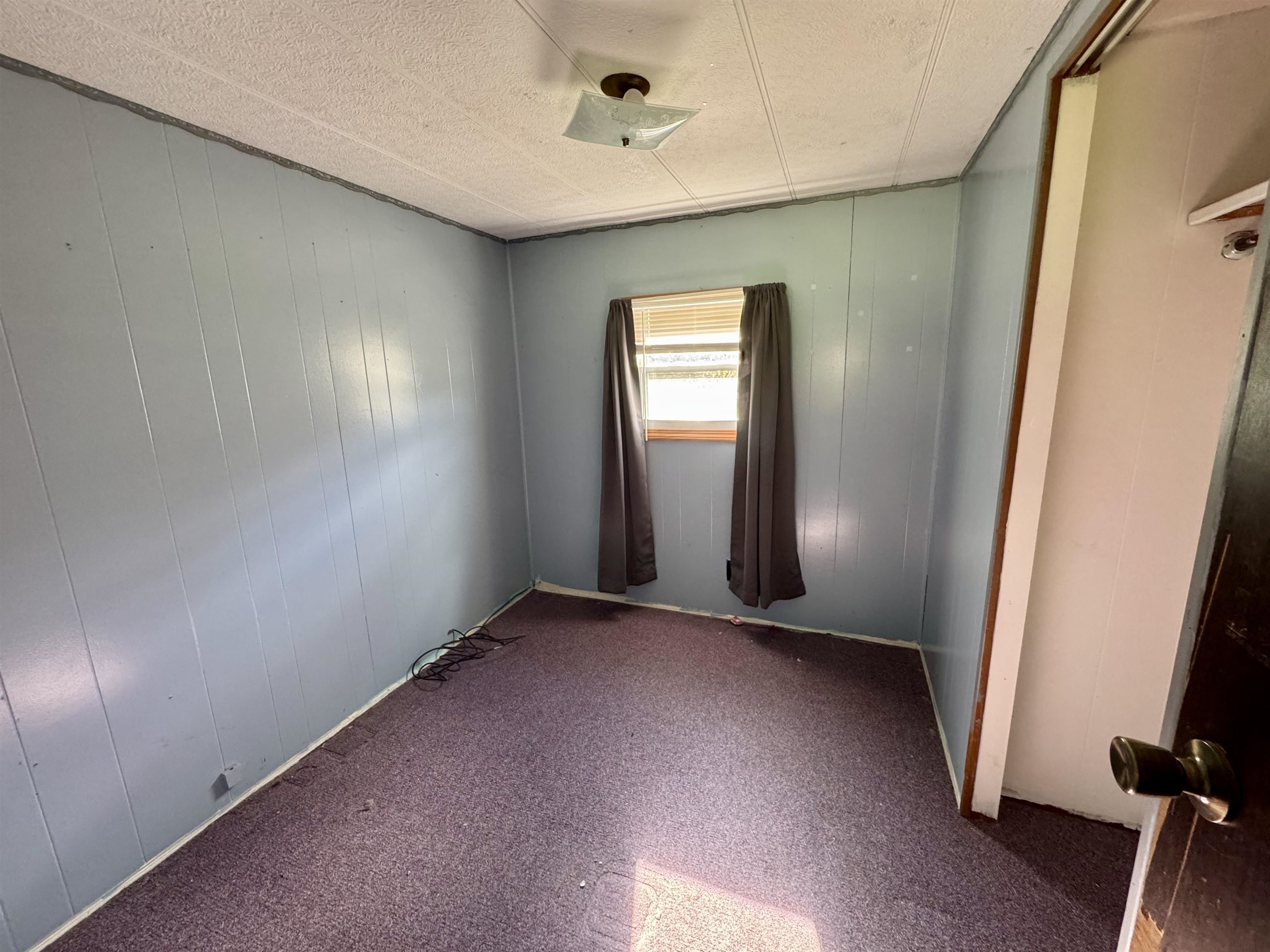 5556 W Woodstock Road Property Photo 13