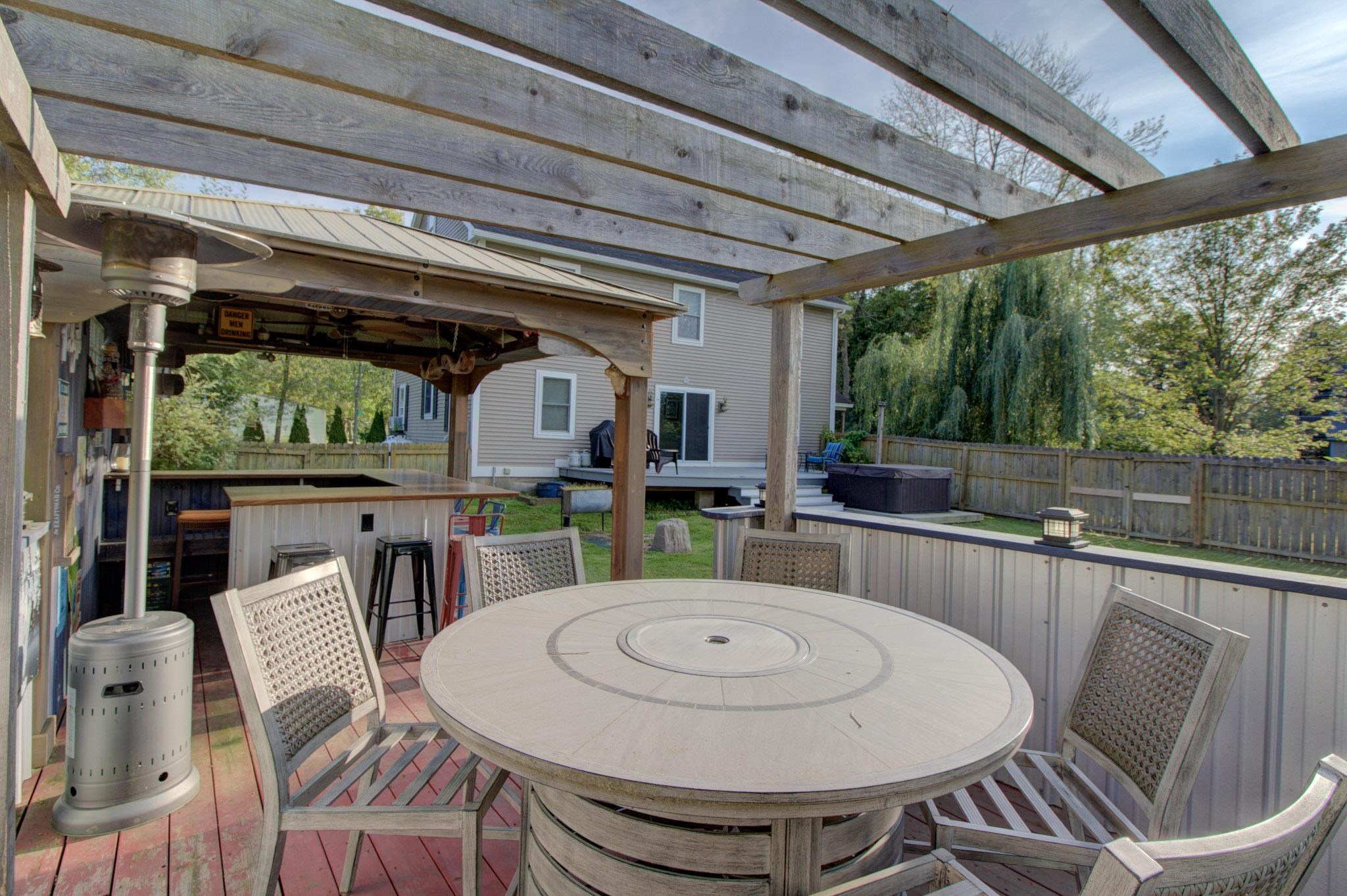 9 Cedar Street Property Photo 16
