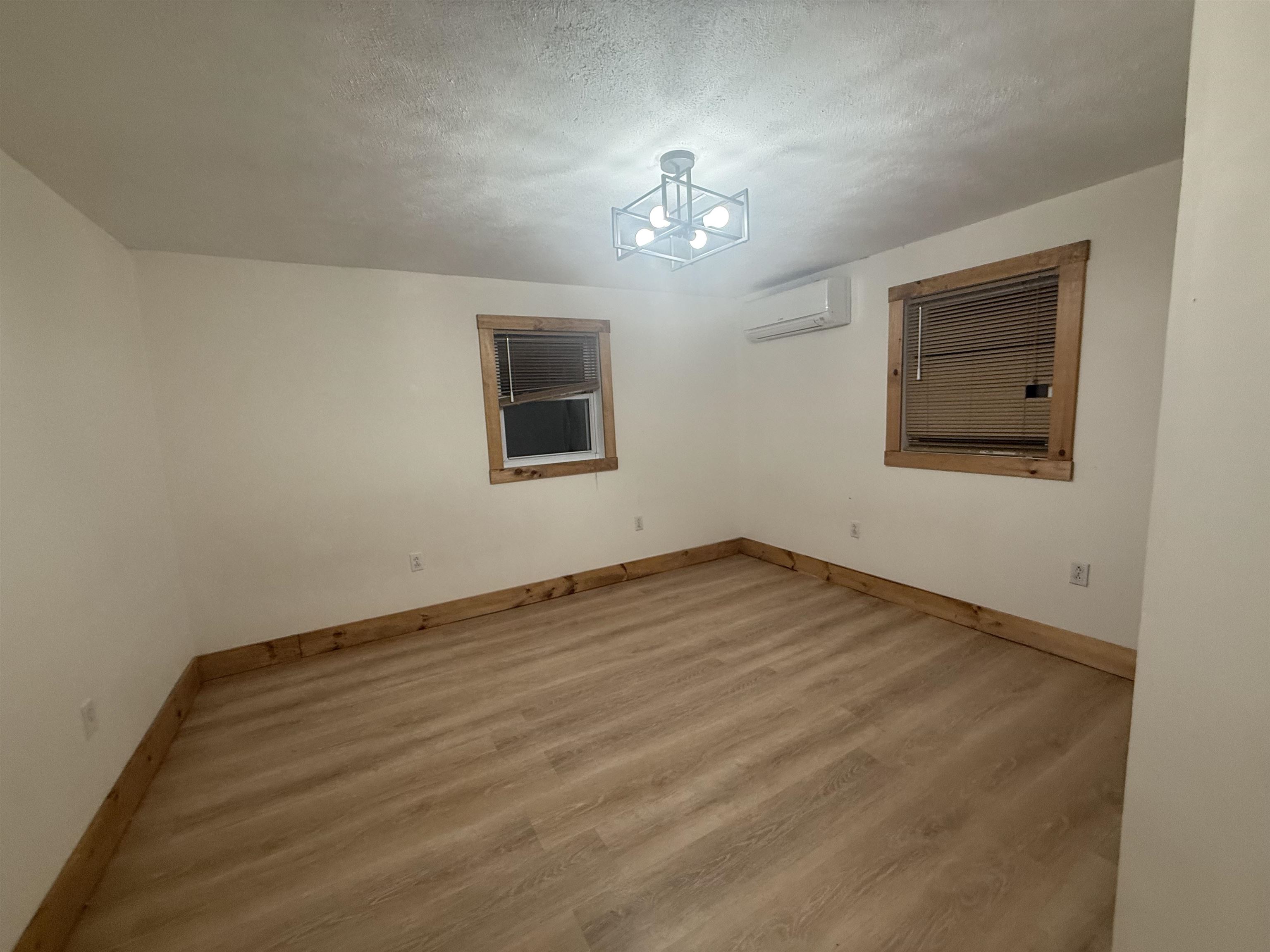 192 Dorrs Corner Road Property Photo 15