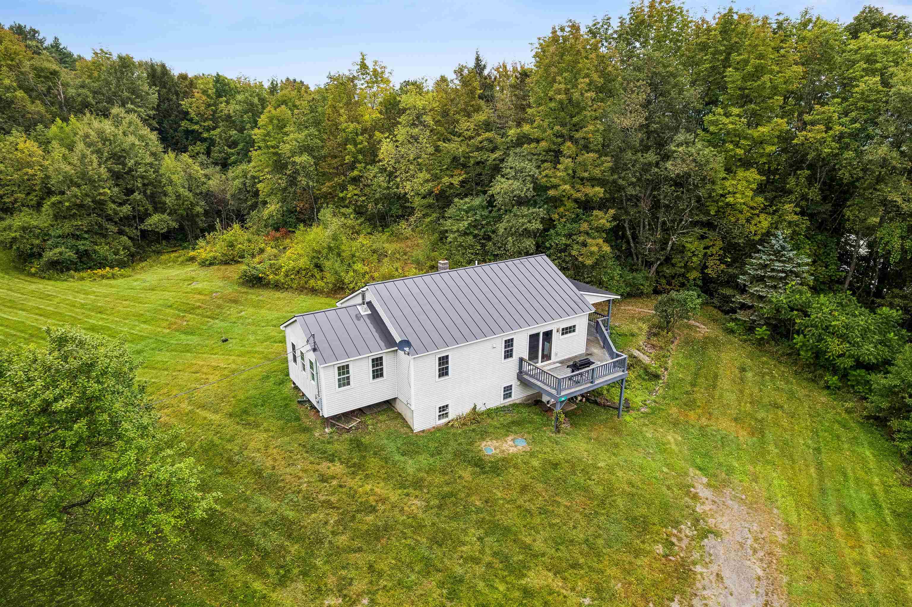 292 Spooner Road Property Photo 1
