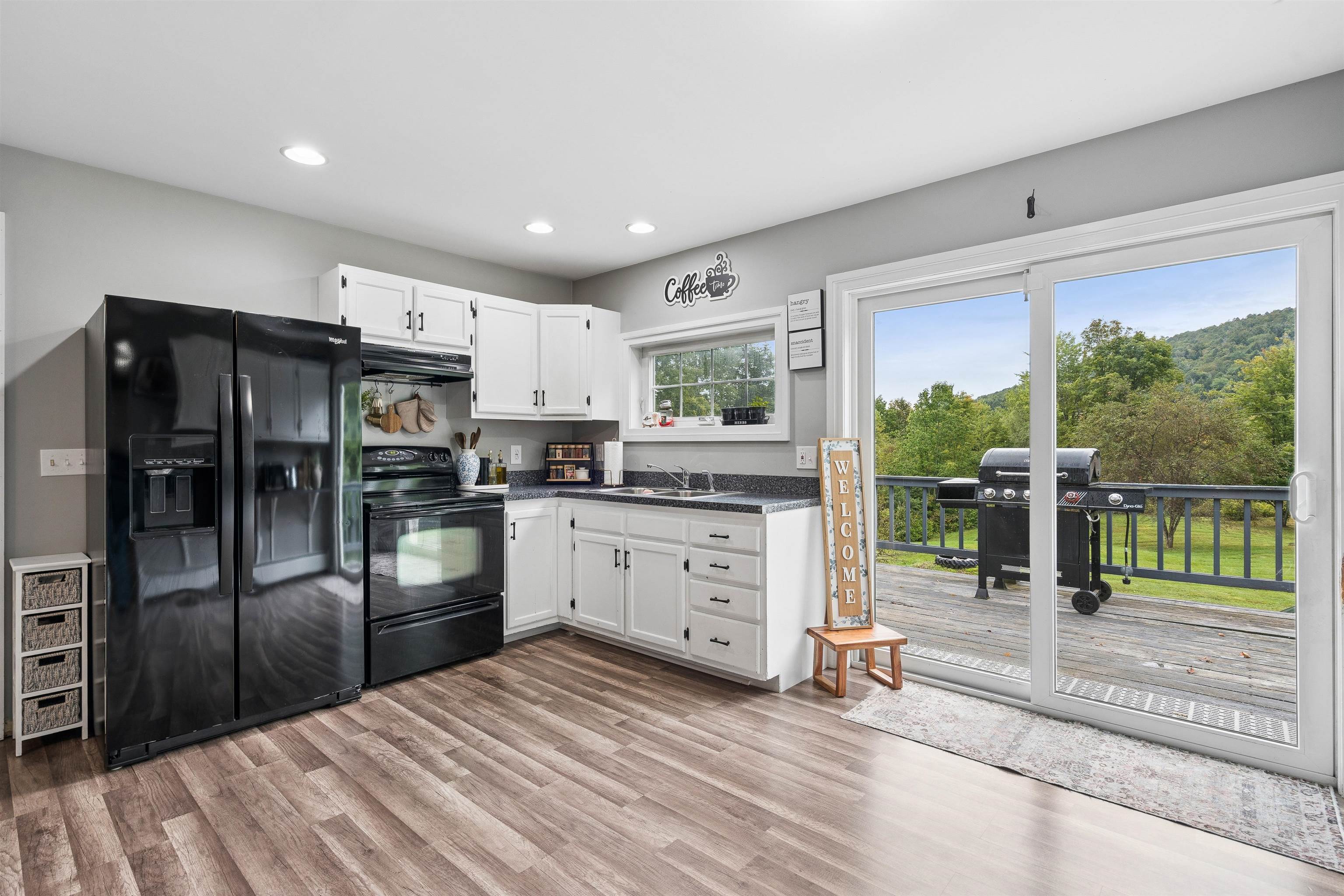 292 Spooner Road Property Photo 14