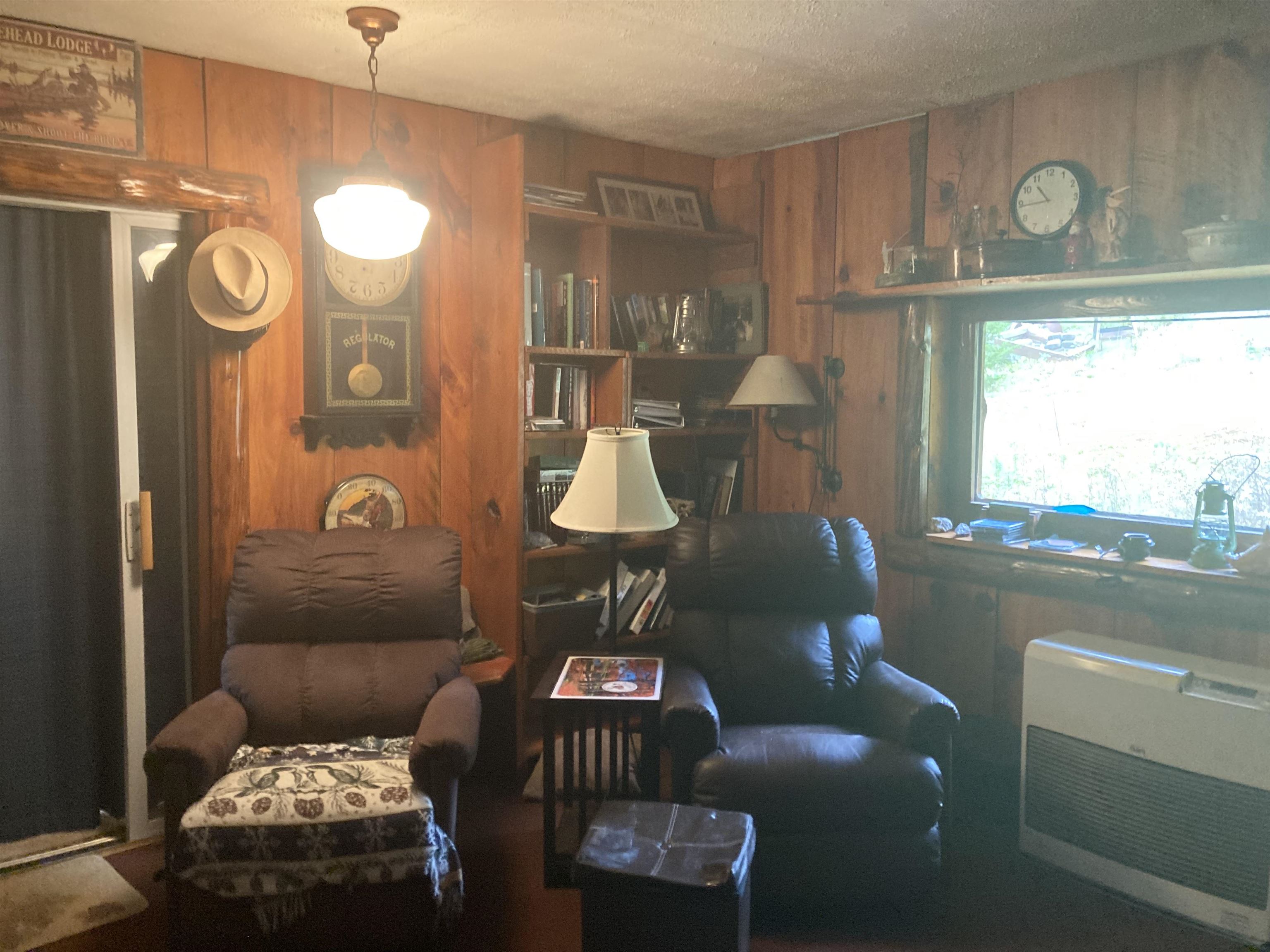 1884 North Dorchester Road Property Photo 7