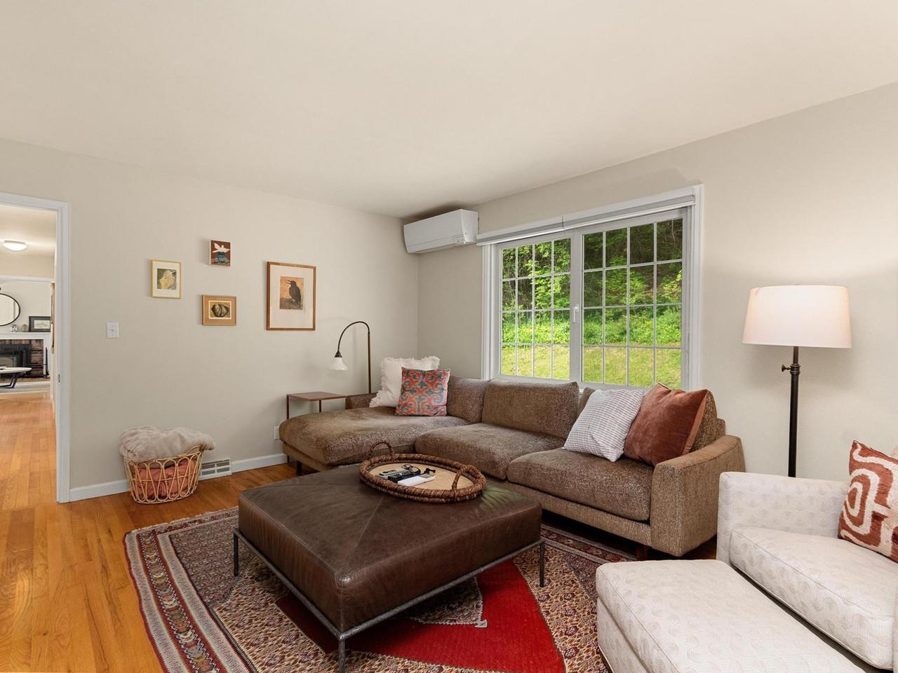 546 Spear Street Property Photo 17