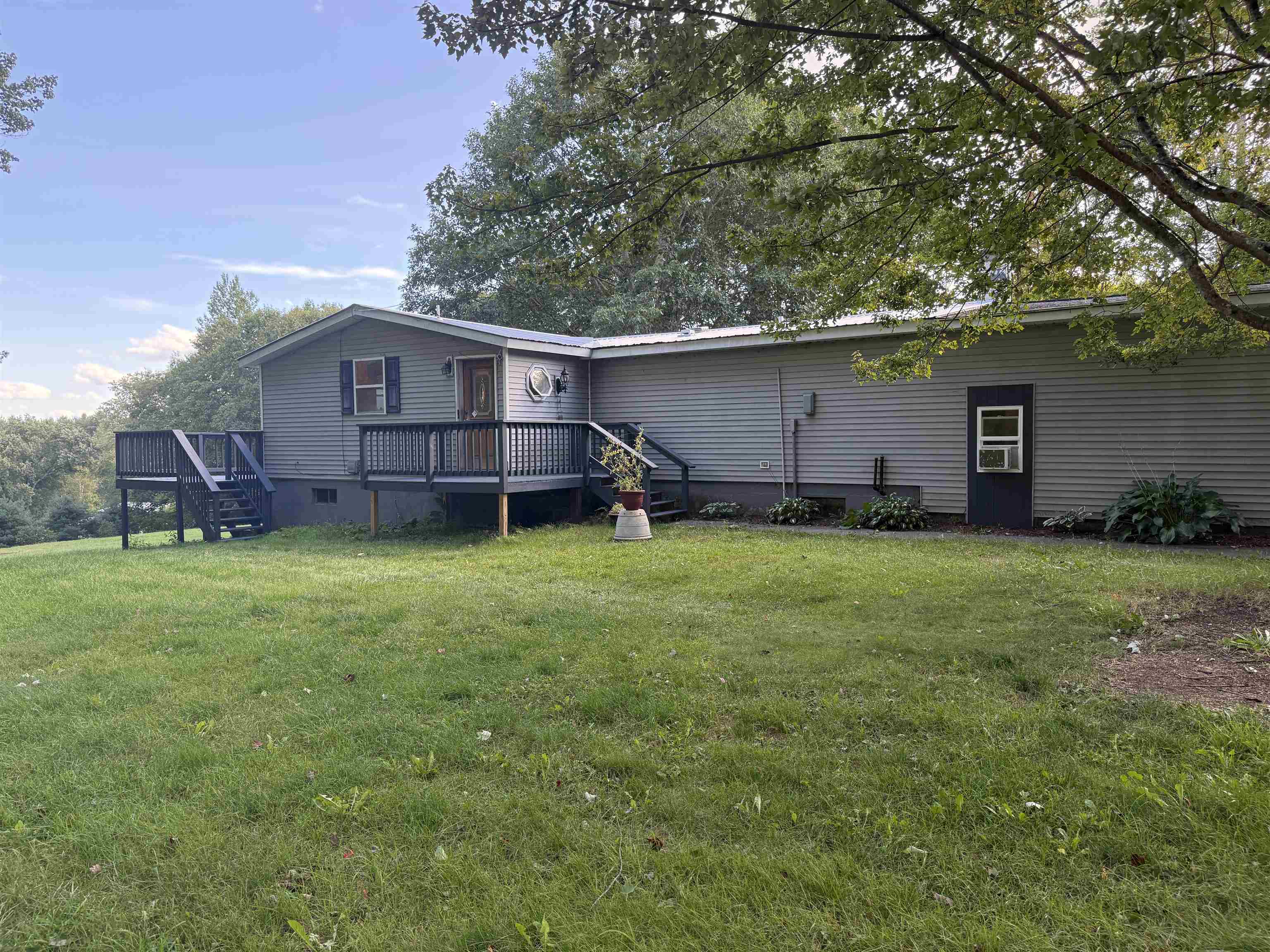 1479 East Road Property Photo 1