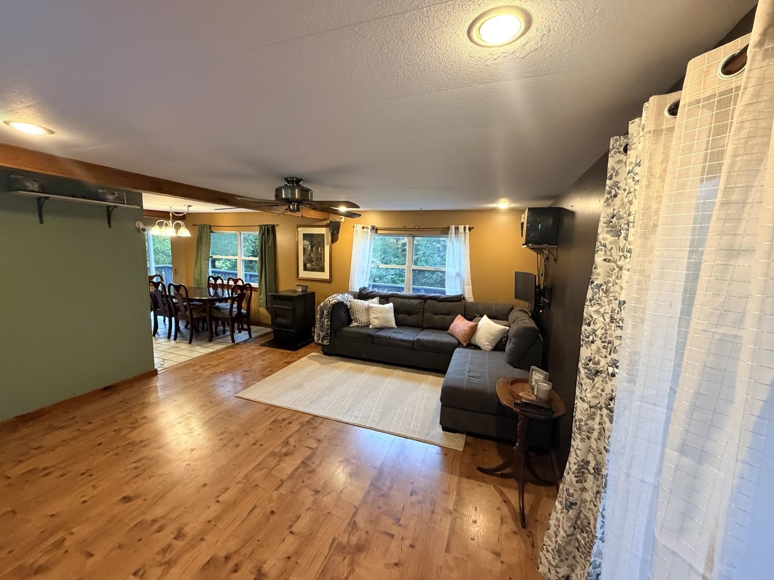 1479 East Road Property Photo 11