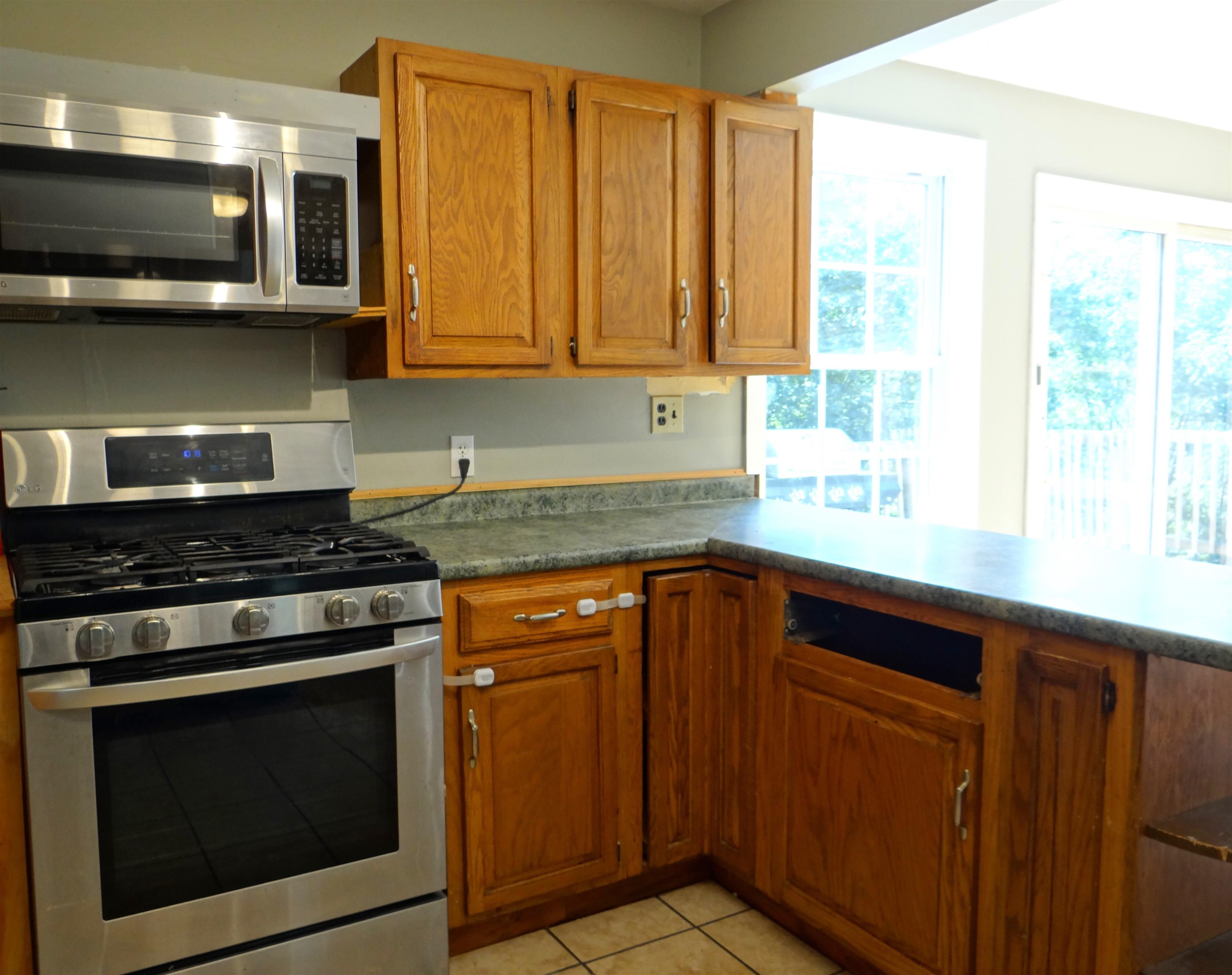 494 Eastman Road Property Photo 11