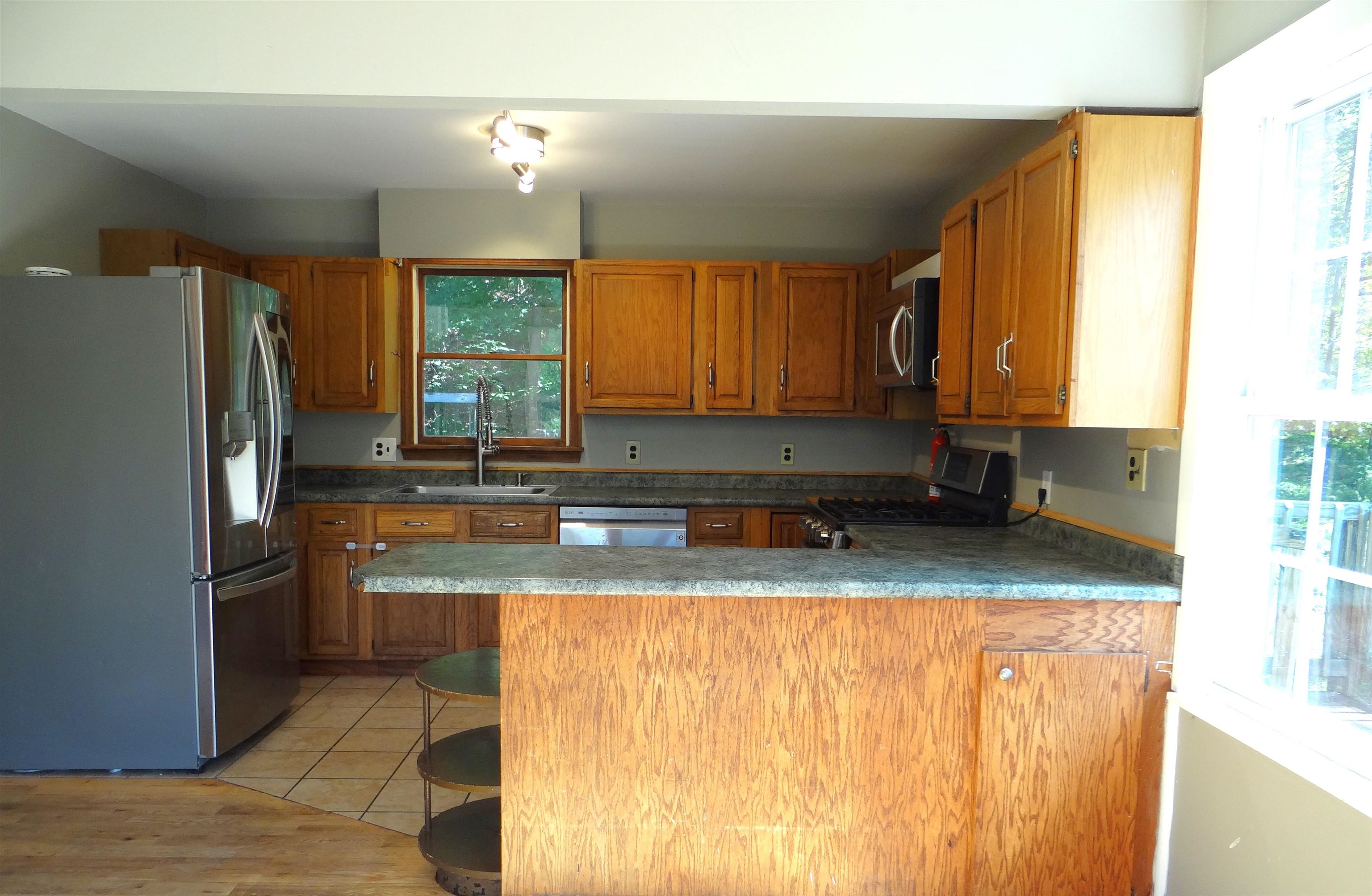 494 Eastman Road Property Photo 14