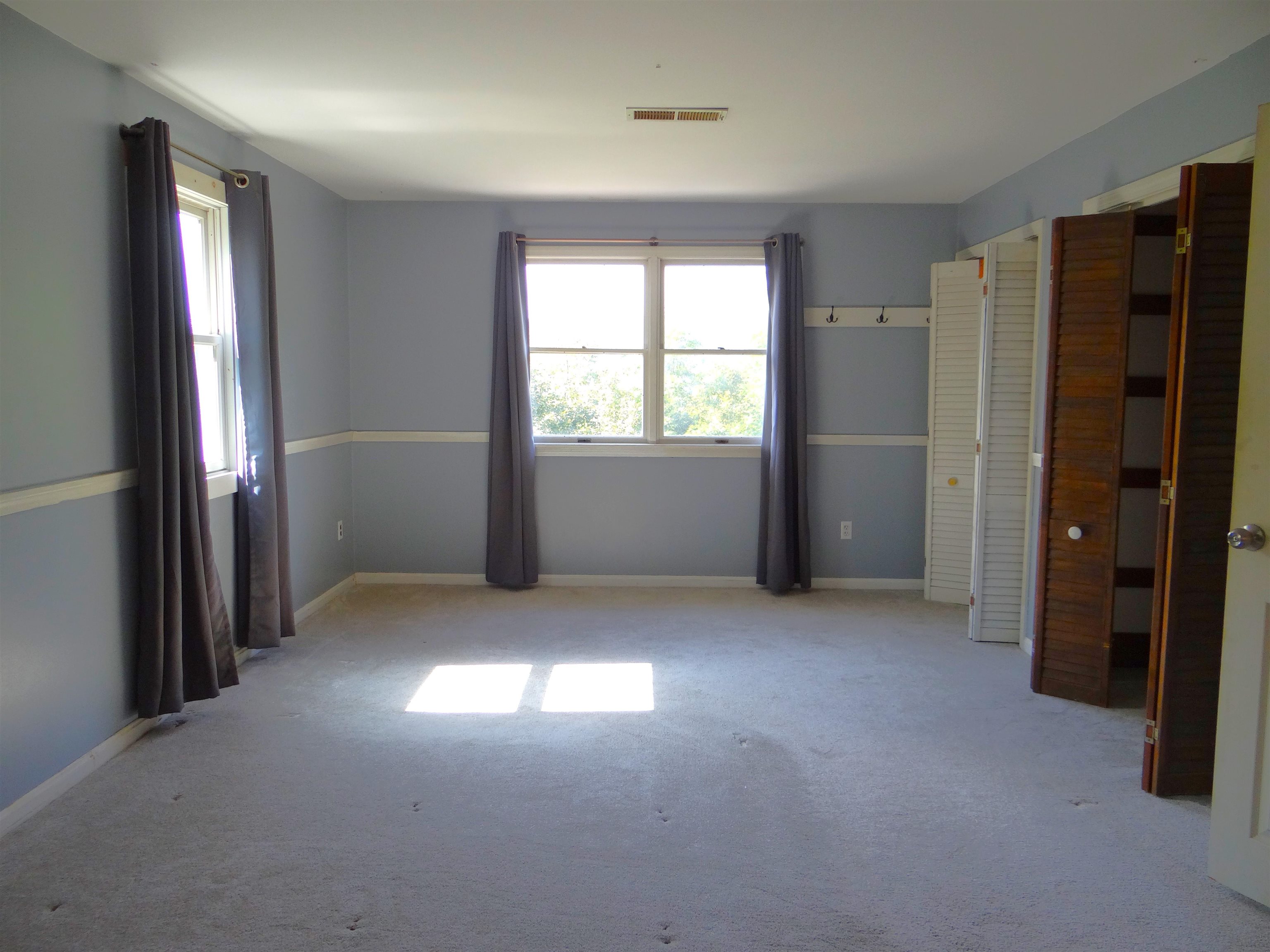 494 Eastman Road Property Photo 25