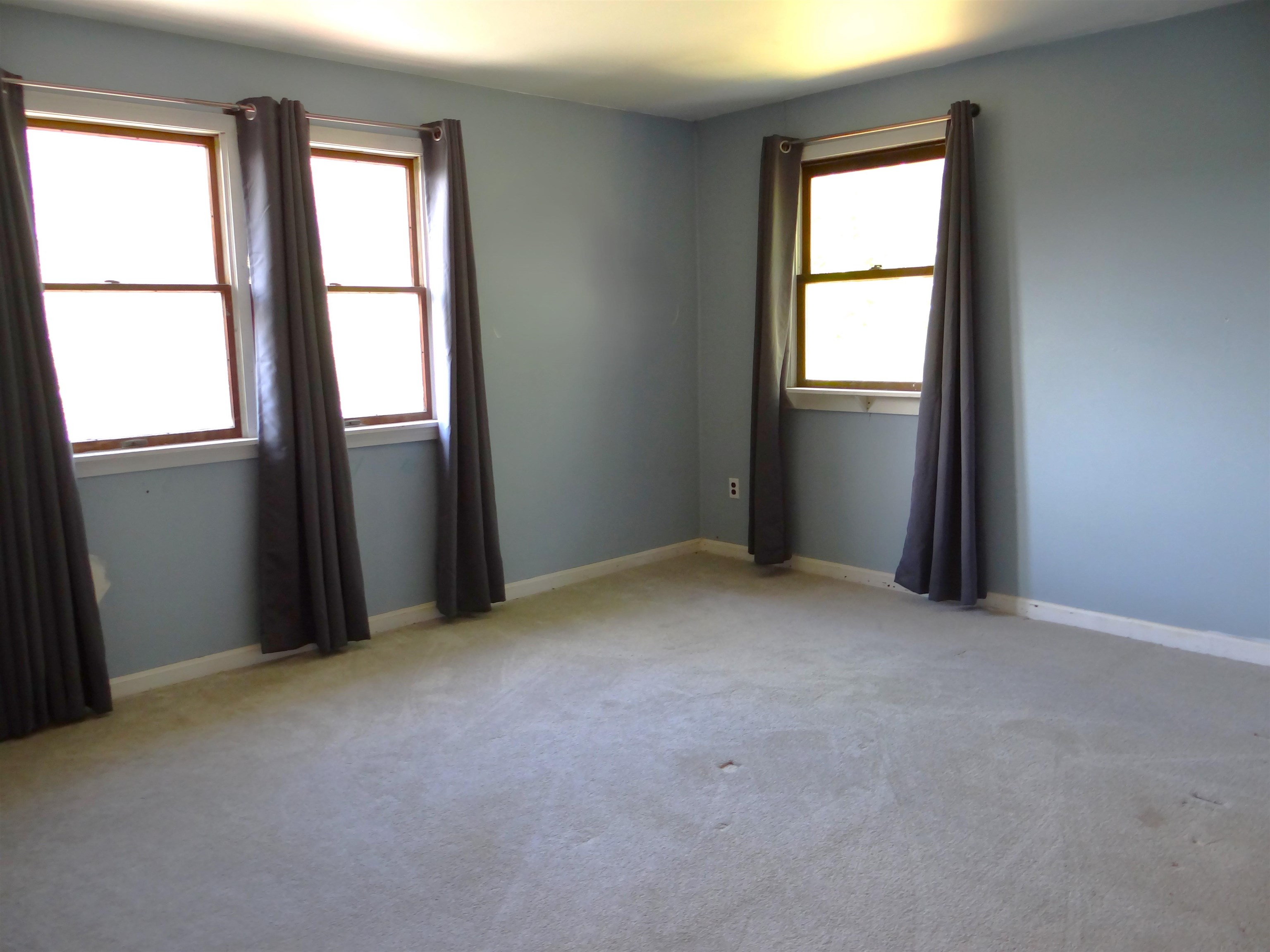494 Eastman Road Property Photo 33