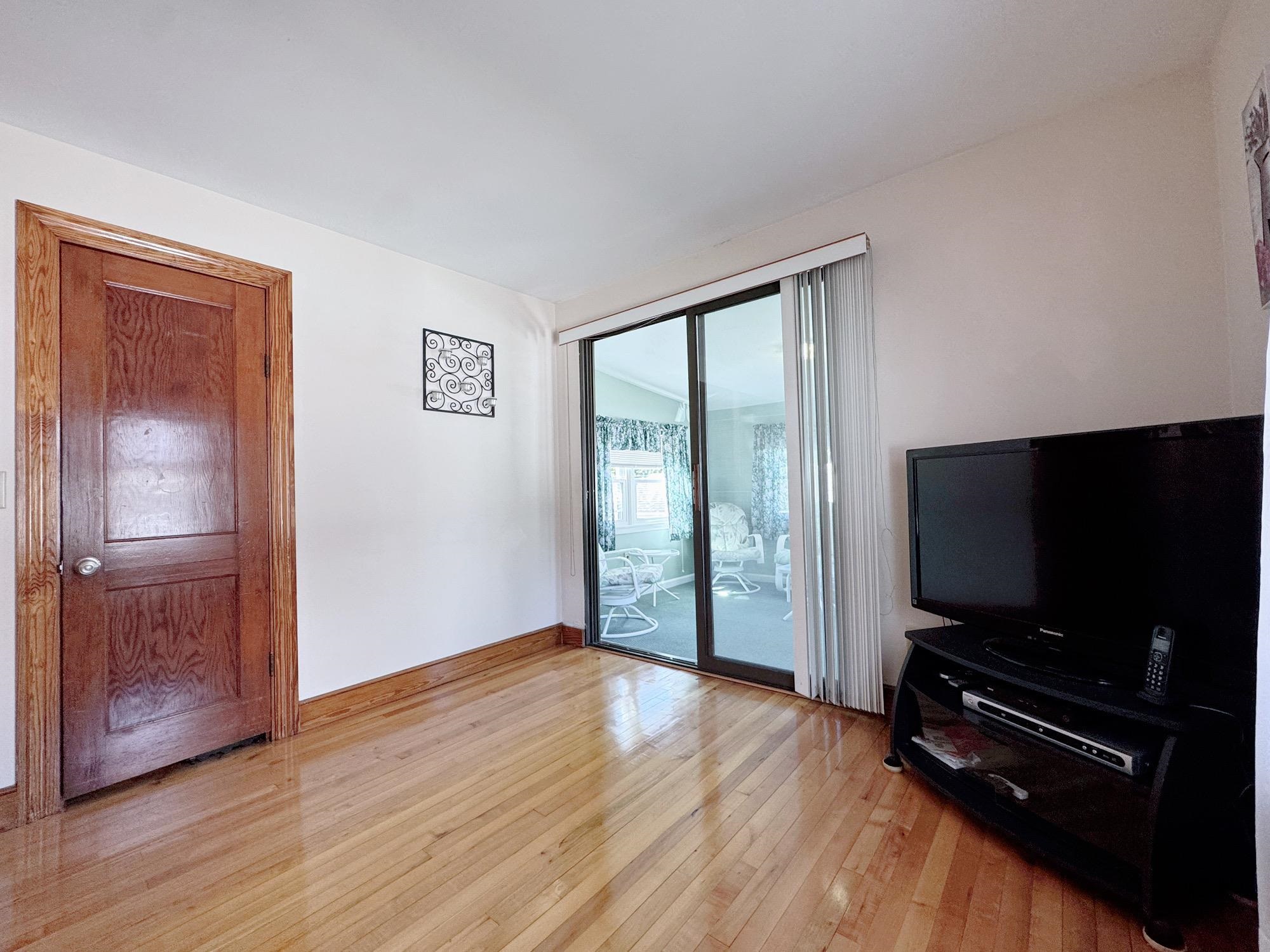 11 Victor Avenue Property Photo 20