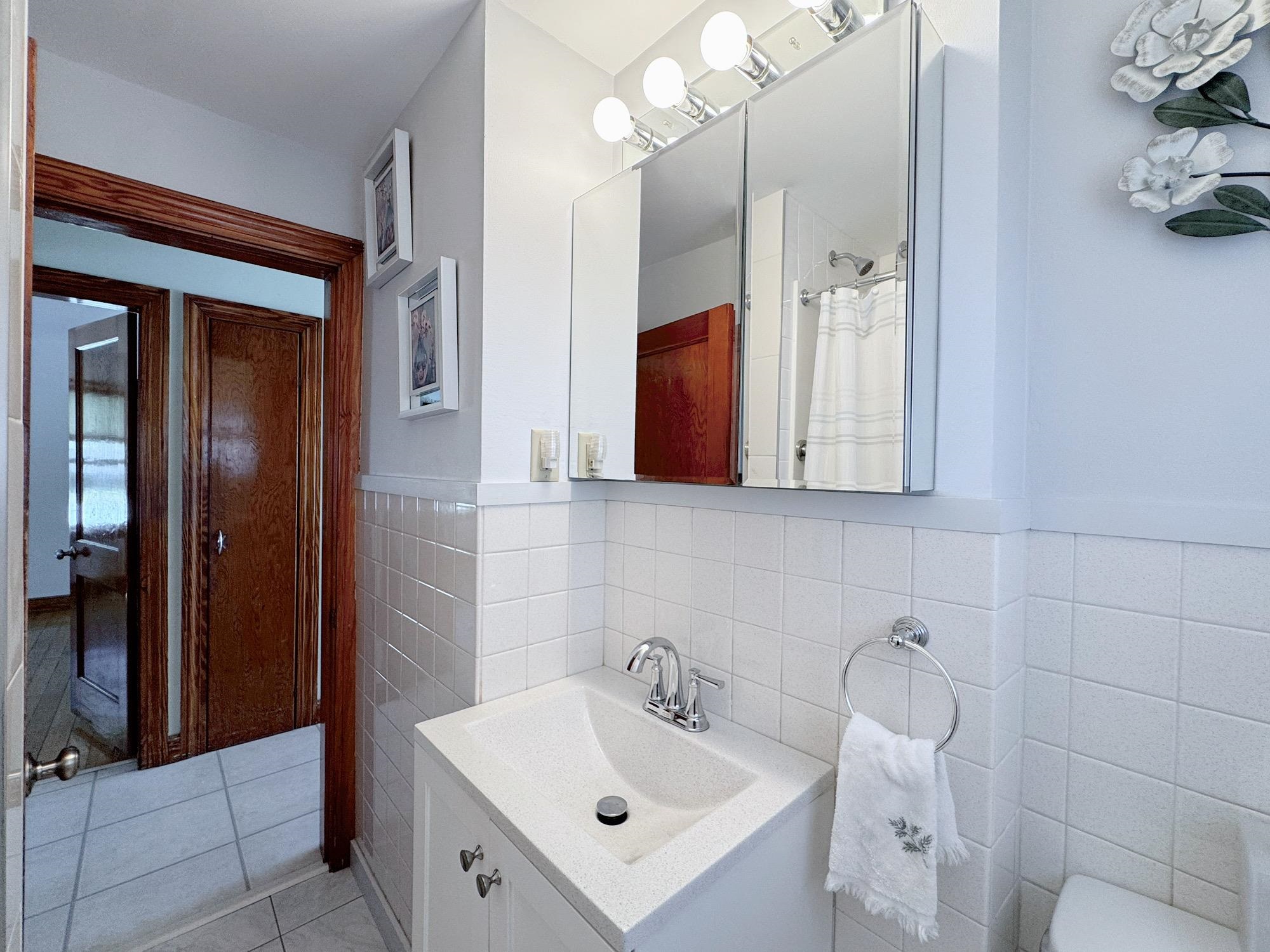 11 Victor Avenue Property Photo 29