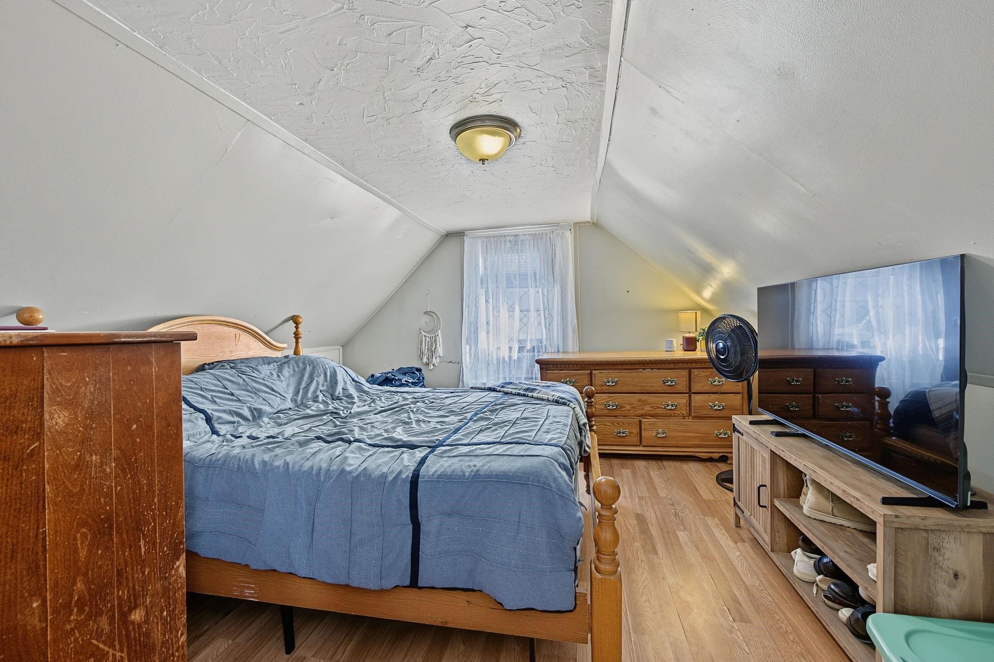 29 Ferry Street Property Photo 5