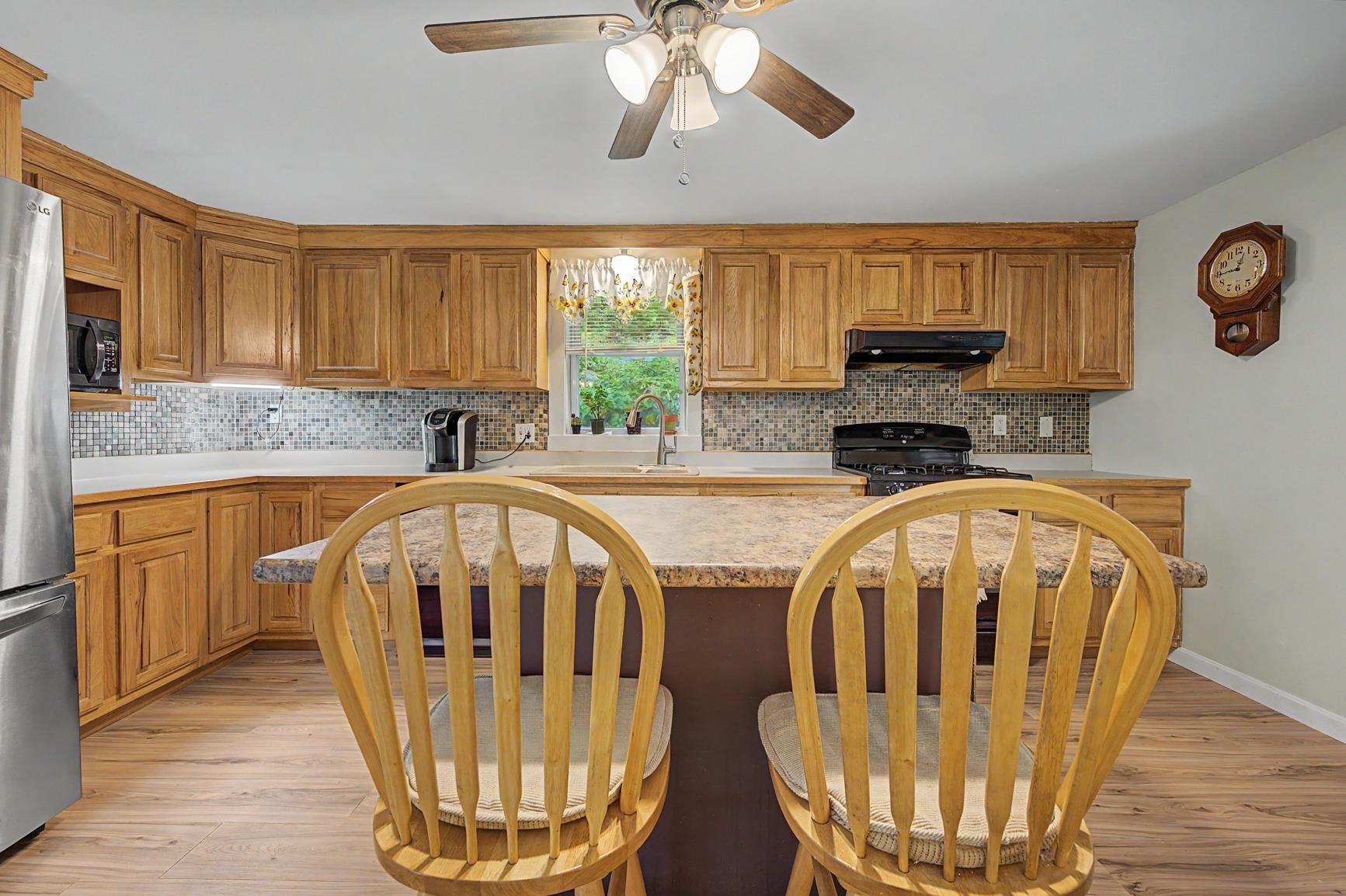 97 Cash Street Property Photo 11