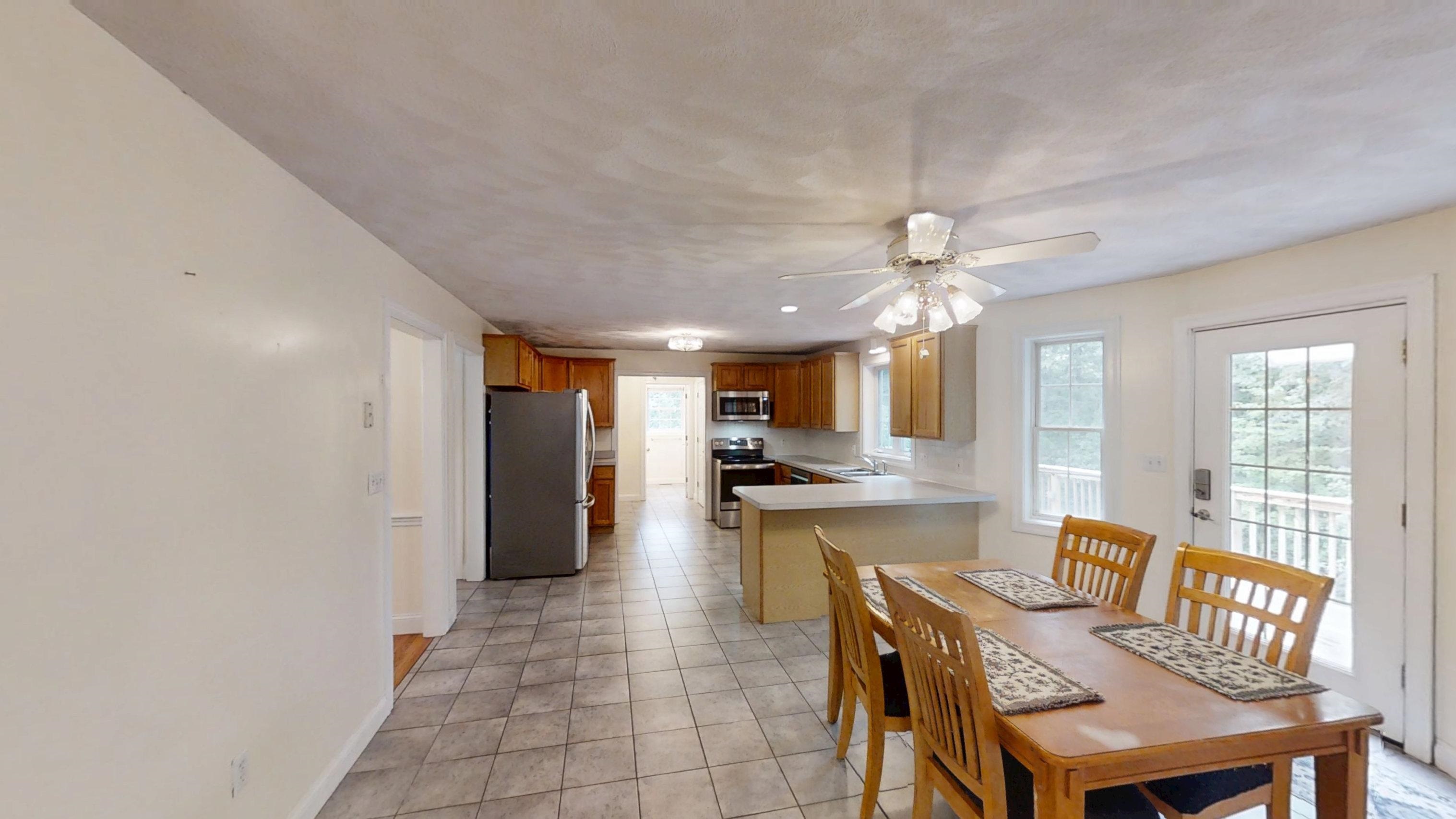 79 Wyndridge Circle Property Photo 13