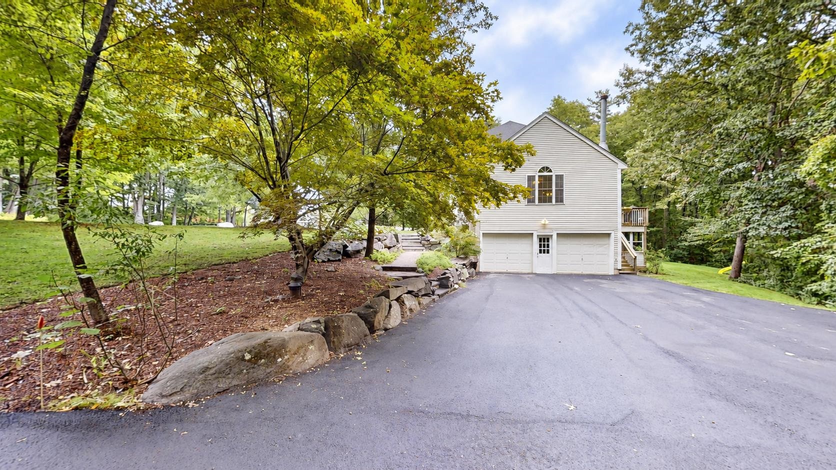 79 Wyndridge Circle Property Photo 40
