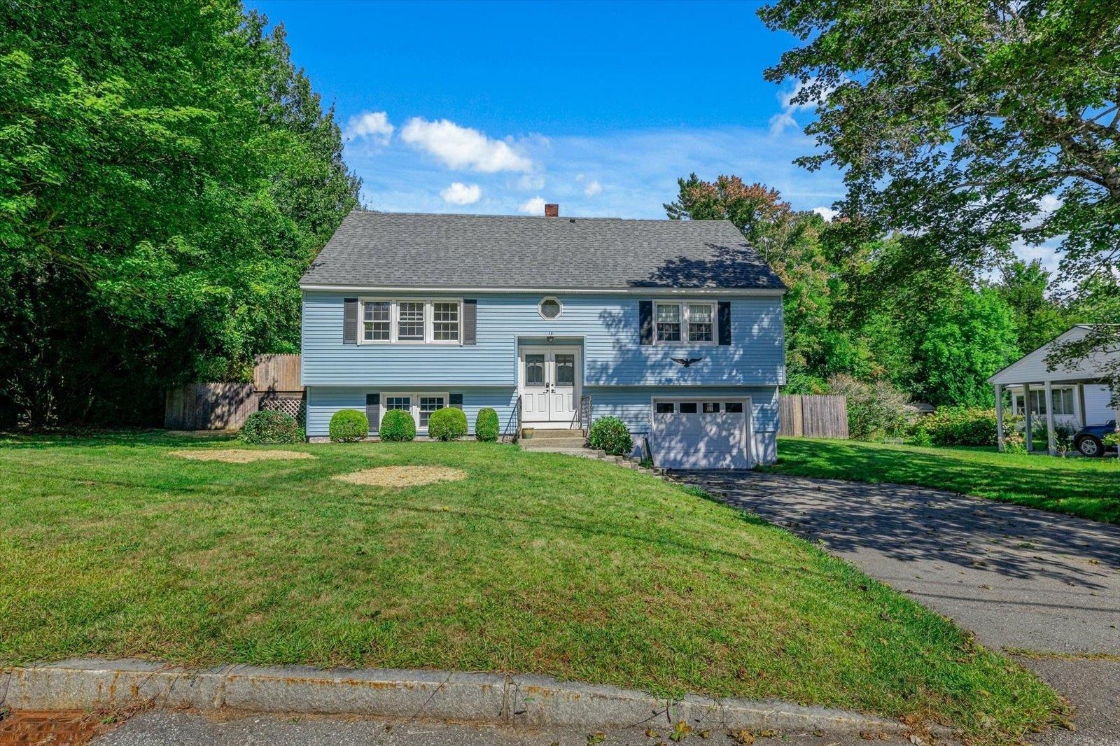 11 Woodridge Road Property Photo 1
