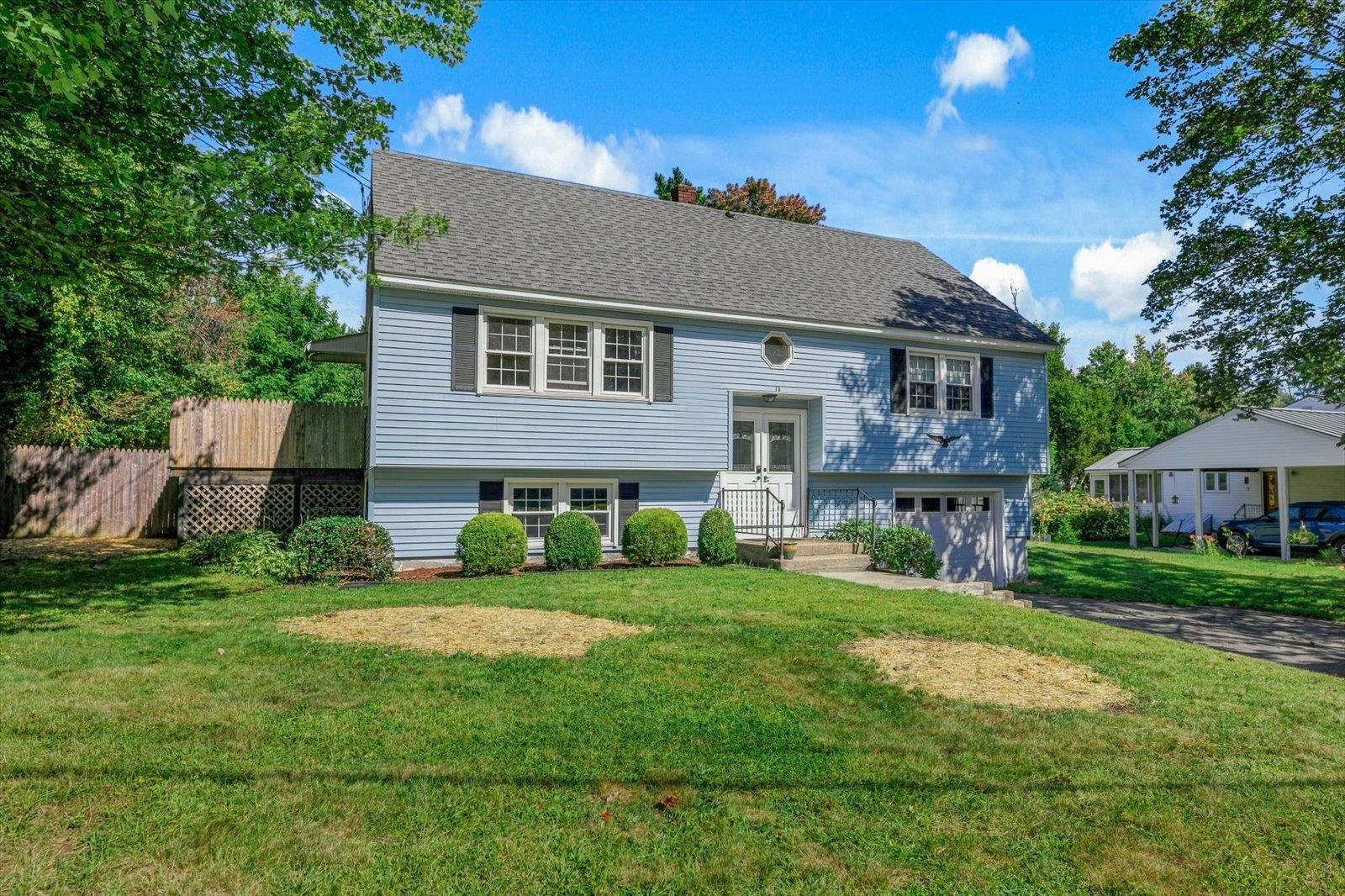 11 Woodridge Road Property Photo 3