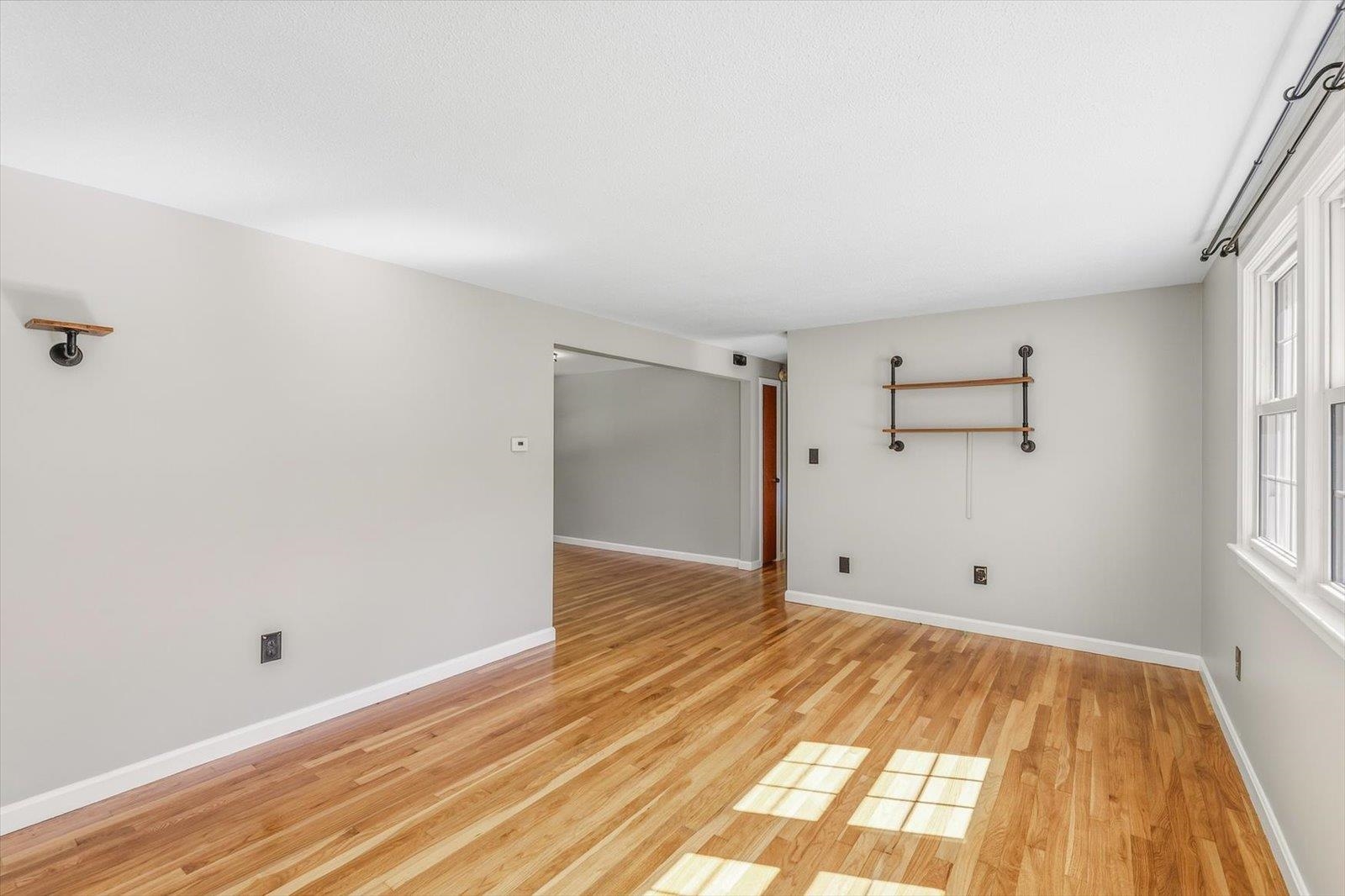 11 Woodridge Road Property Photo 13