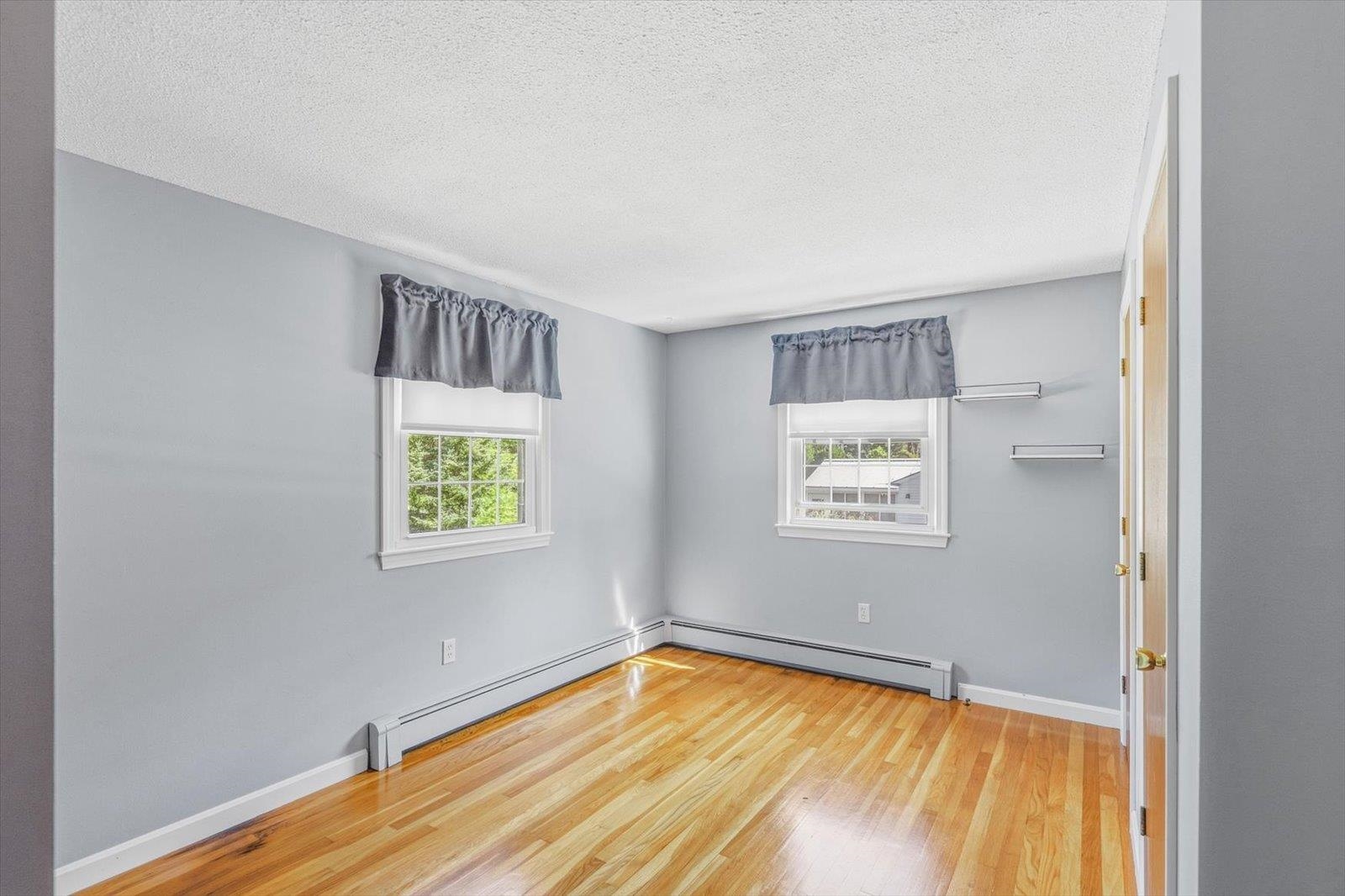 11 Woodridge Road Property Photo 17