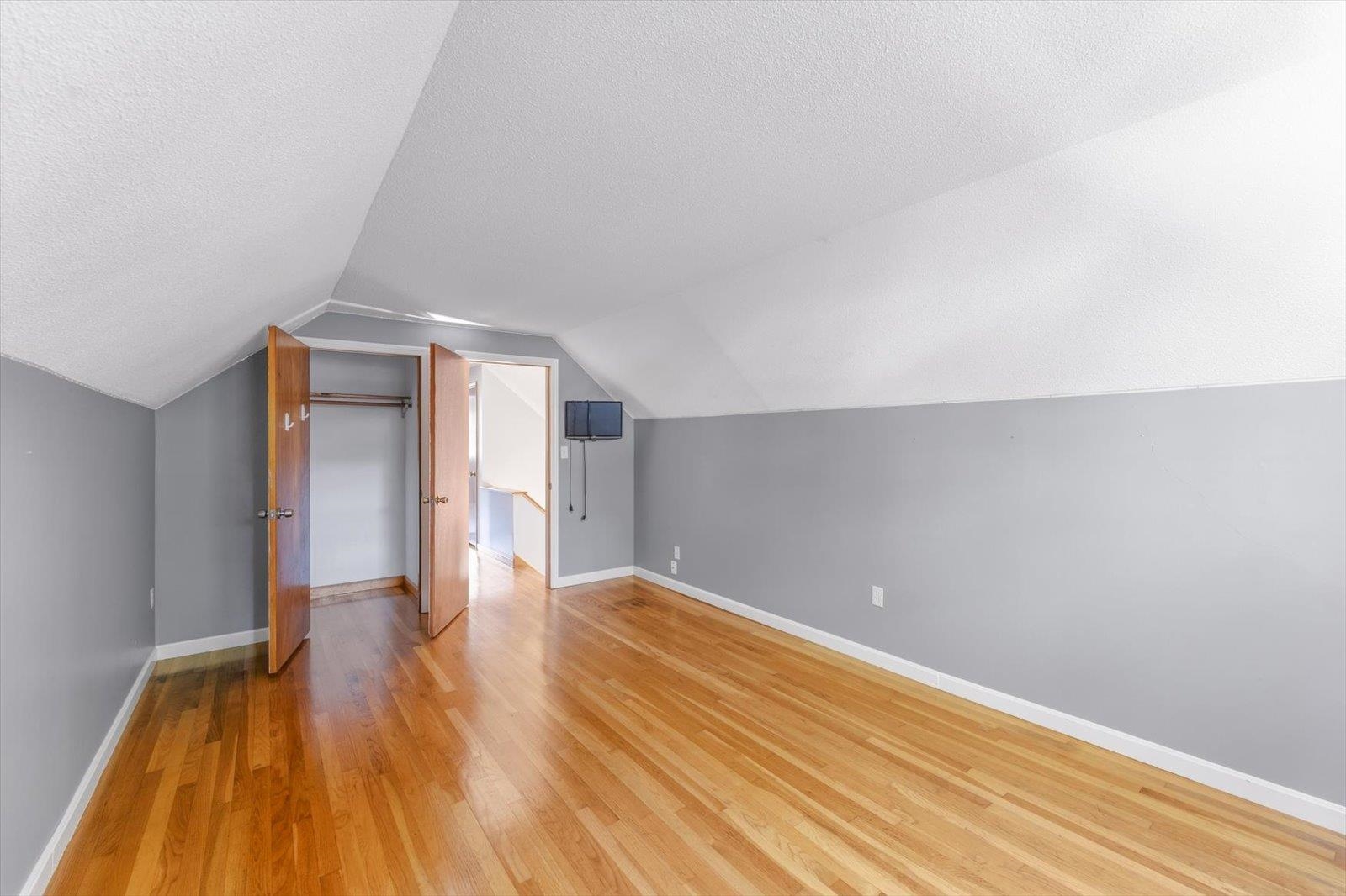 11 Woodridge Road Property Photo 25