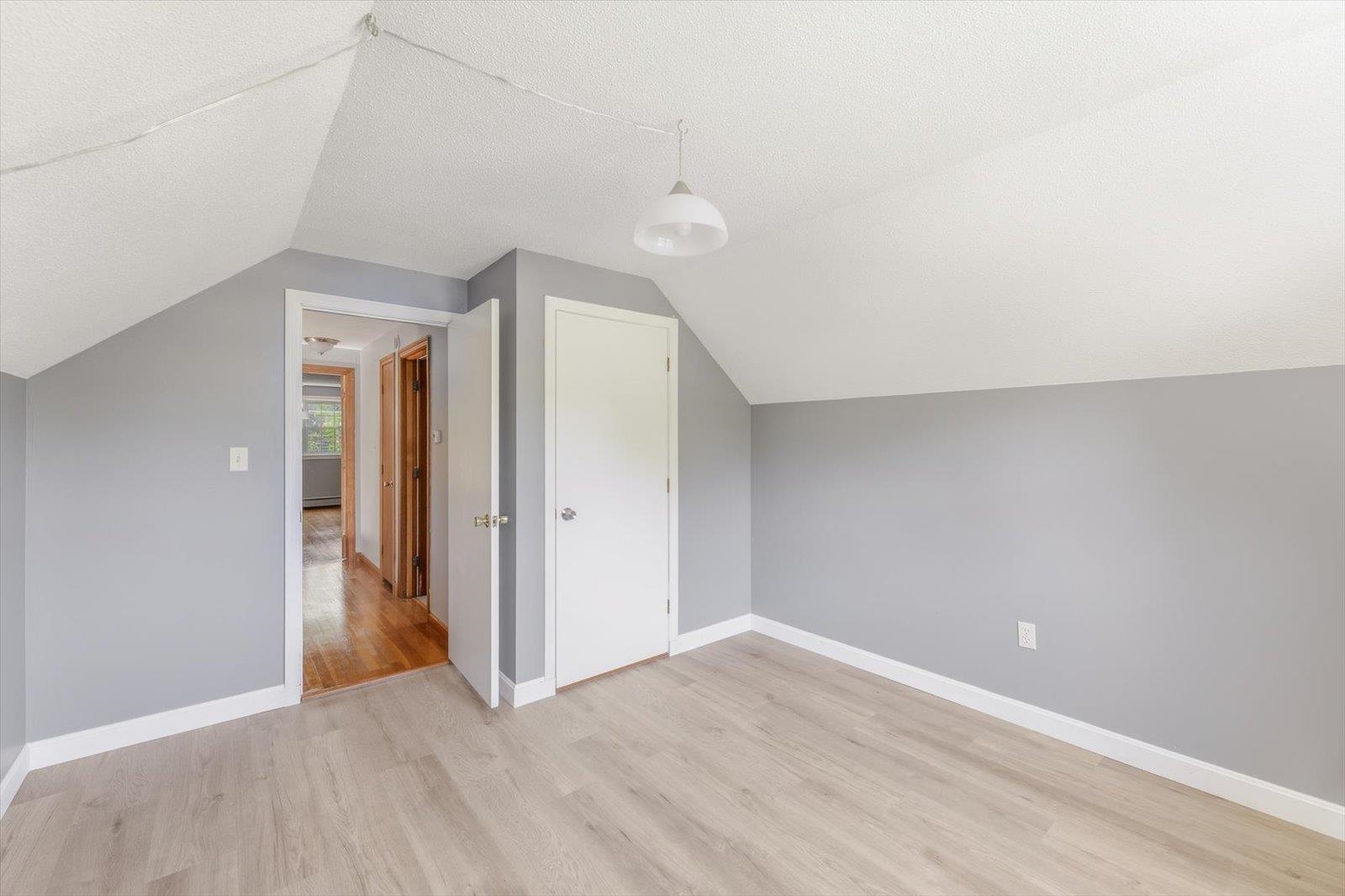 11 Woodridge Road Property Photo 28