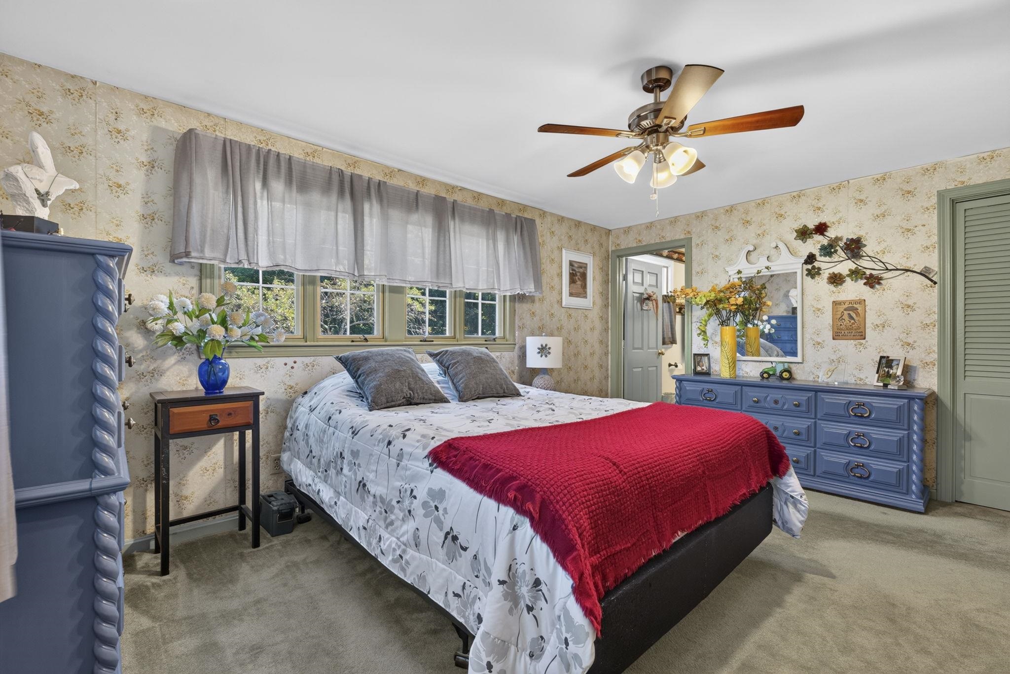 64 Peaslee Road Property Photo 28