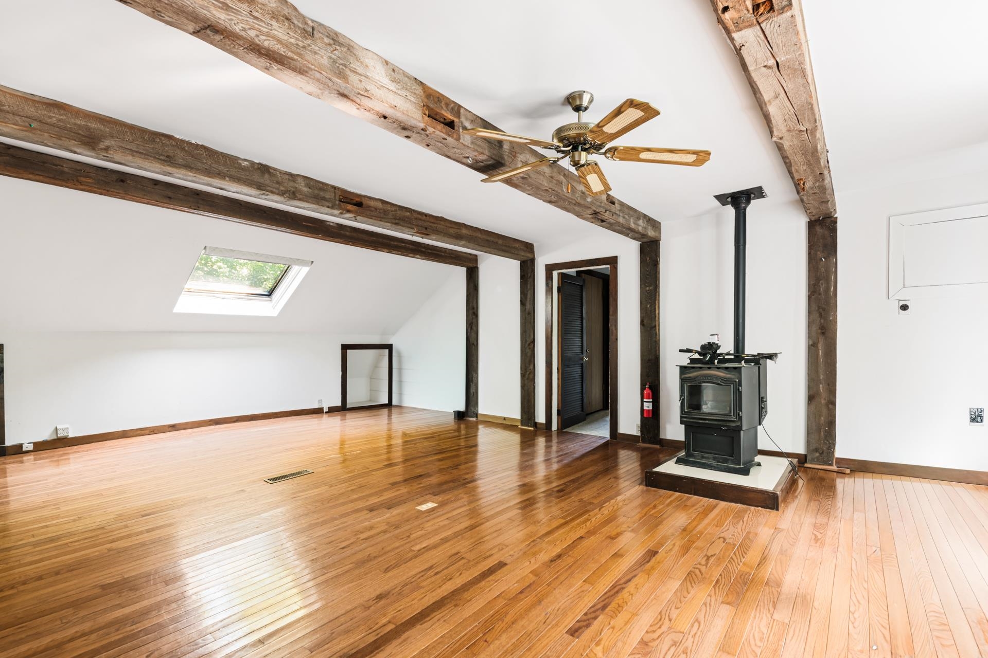 24 Wilder Street Property Photo 13