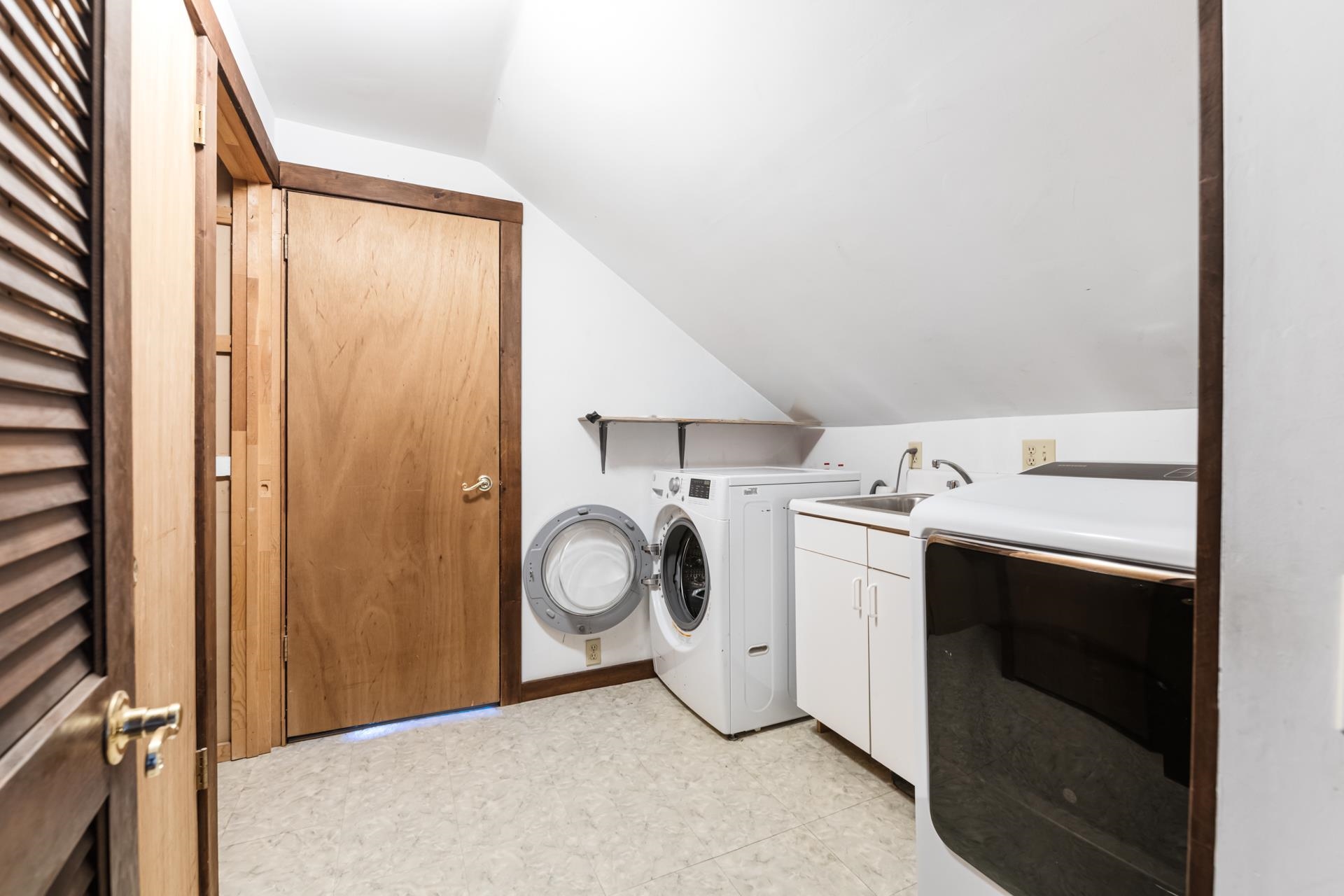 24 Wilder Street Property Photo 14