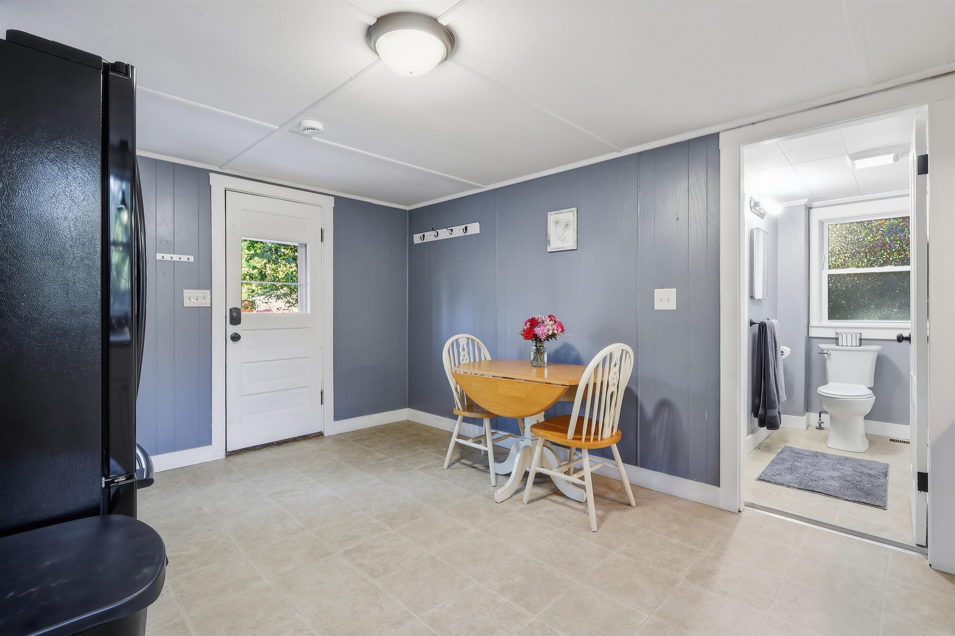 3 State Street Property Photo 14
