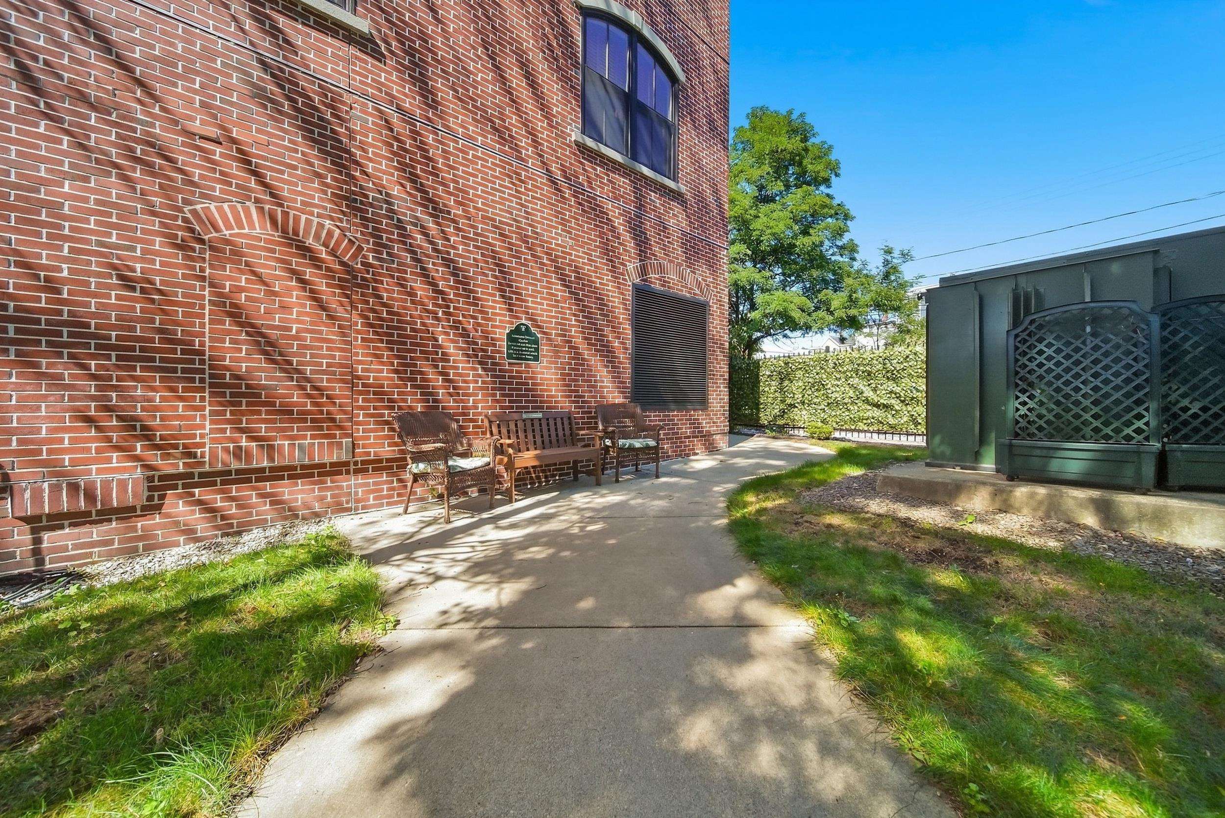 52 Main Street Property Photo 35