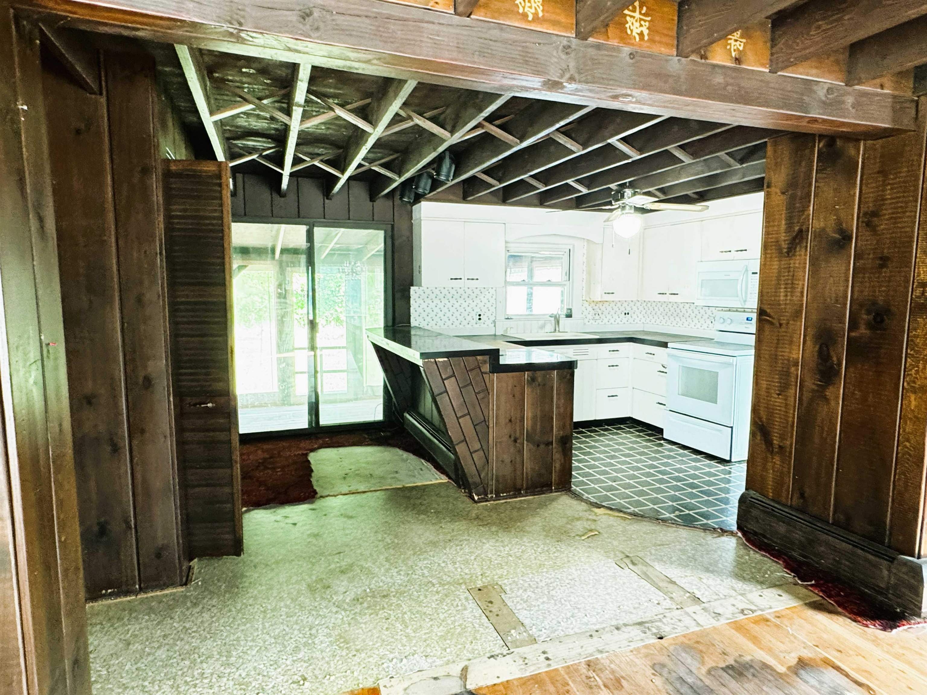 10 Whittier Street Property Photo 8