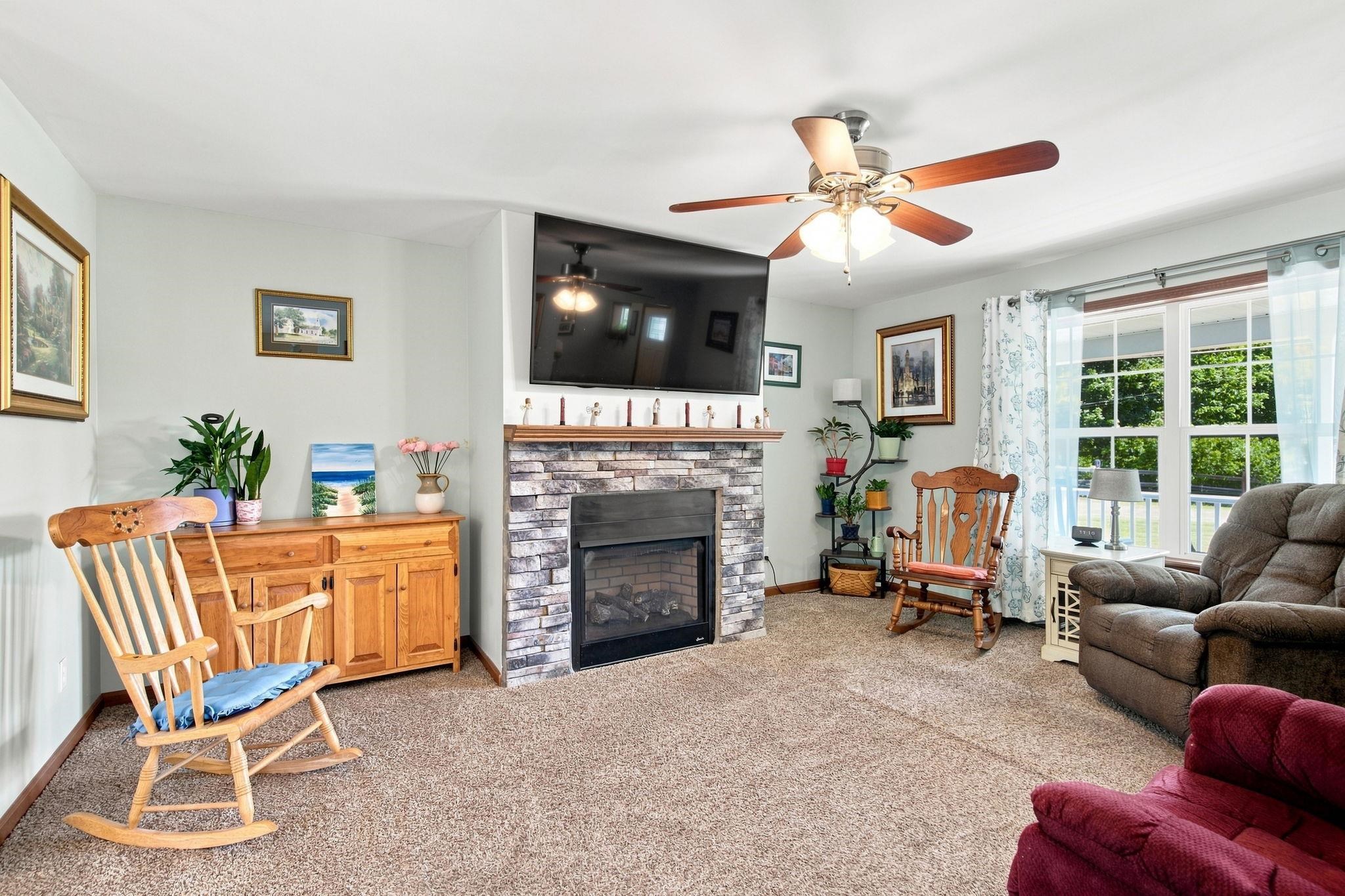 373 Pondhill Road Property Photo 12