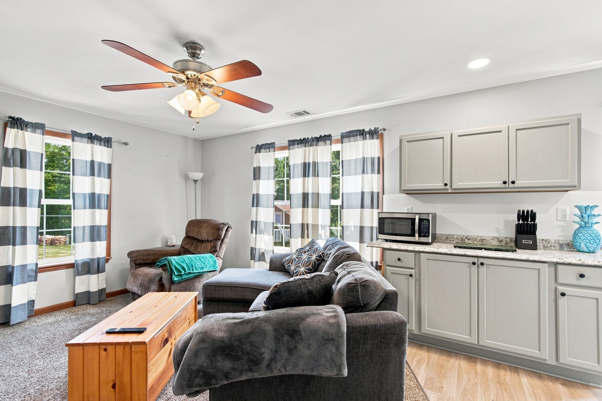 373 Pondhill Road Property Photo 16