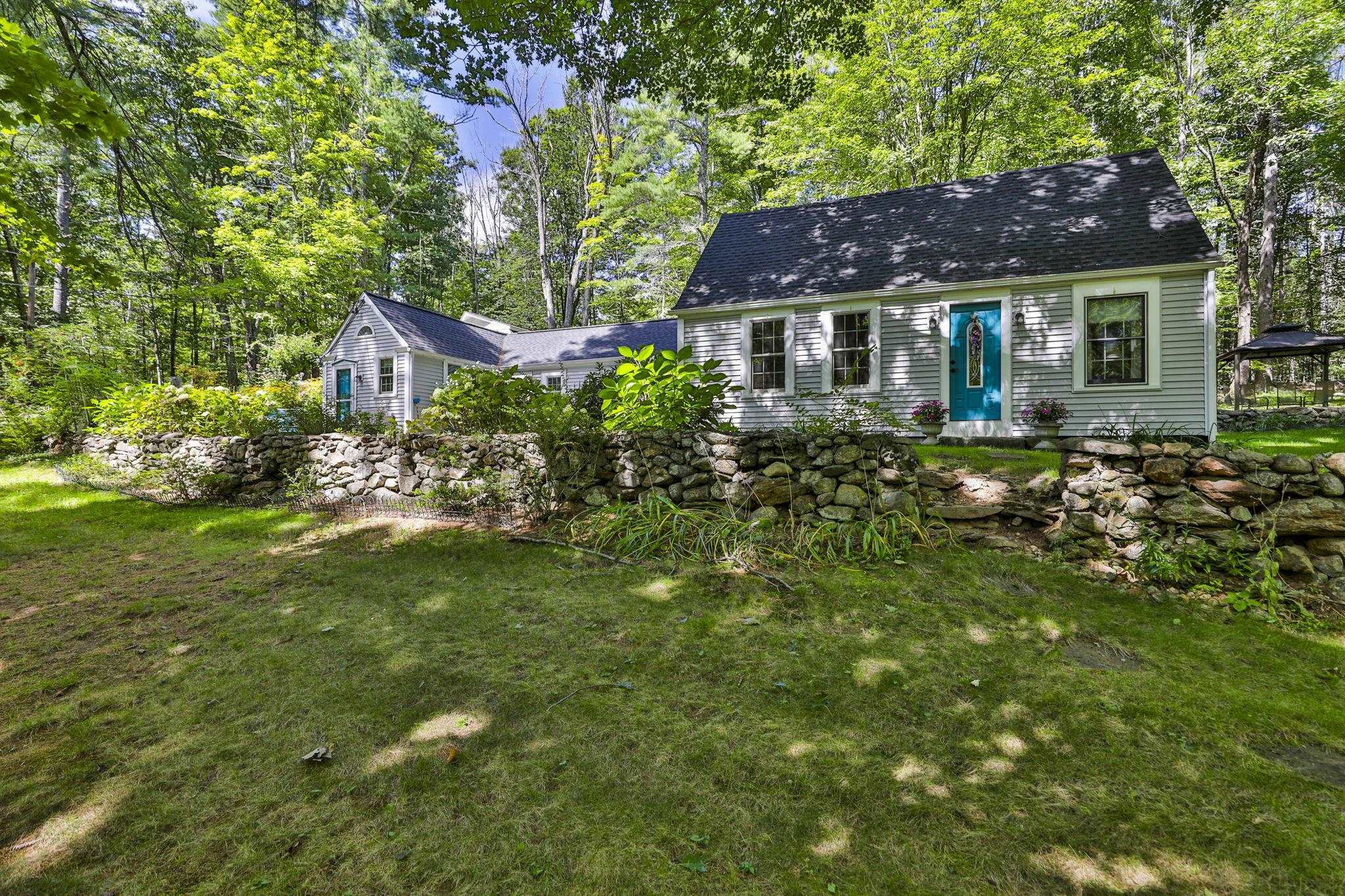 8 Putnam Hill Road Property Photo 2